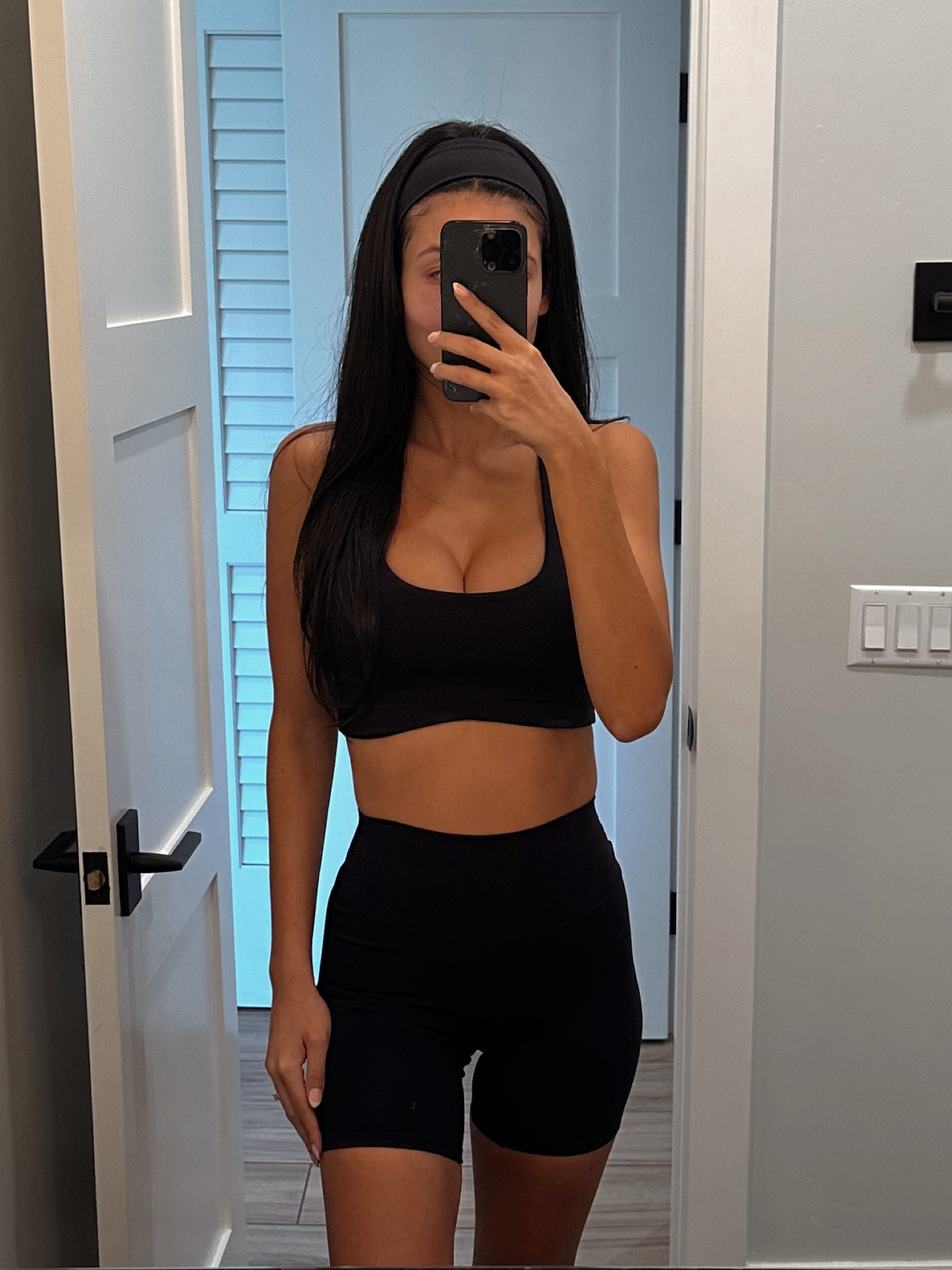 my new fav Pilates set 🖤 #pilatesoutfit #ootd #outfit

#LTKstyletip #LTKtravel #LTKActive