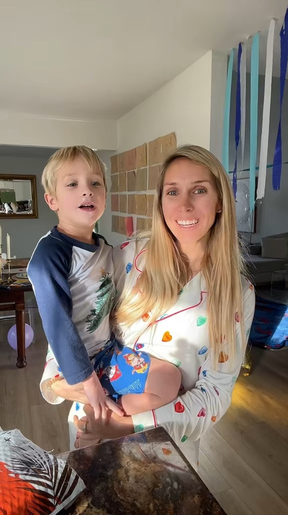 Use code CE-CHLOEBARNOLD for 40% off all Cozy Earth