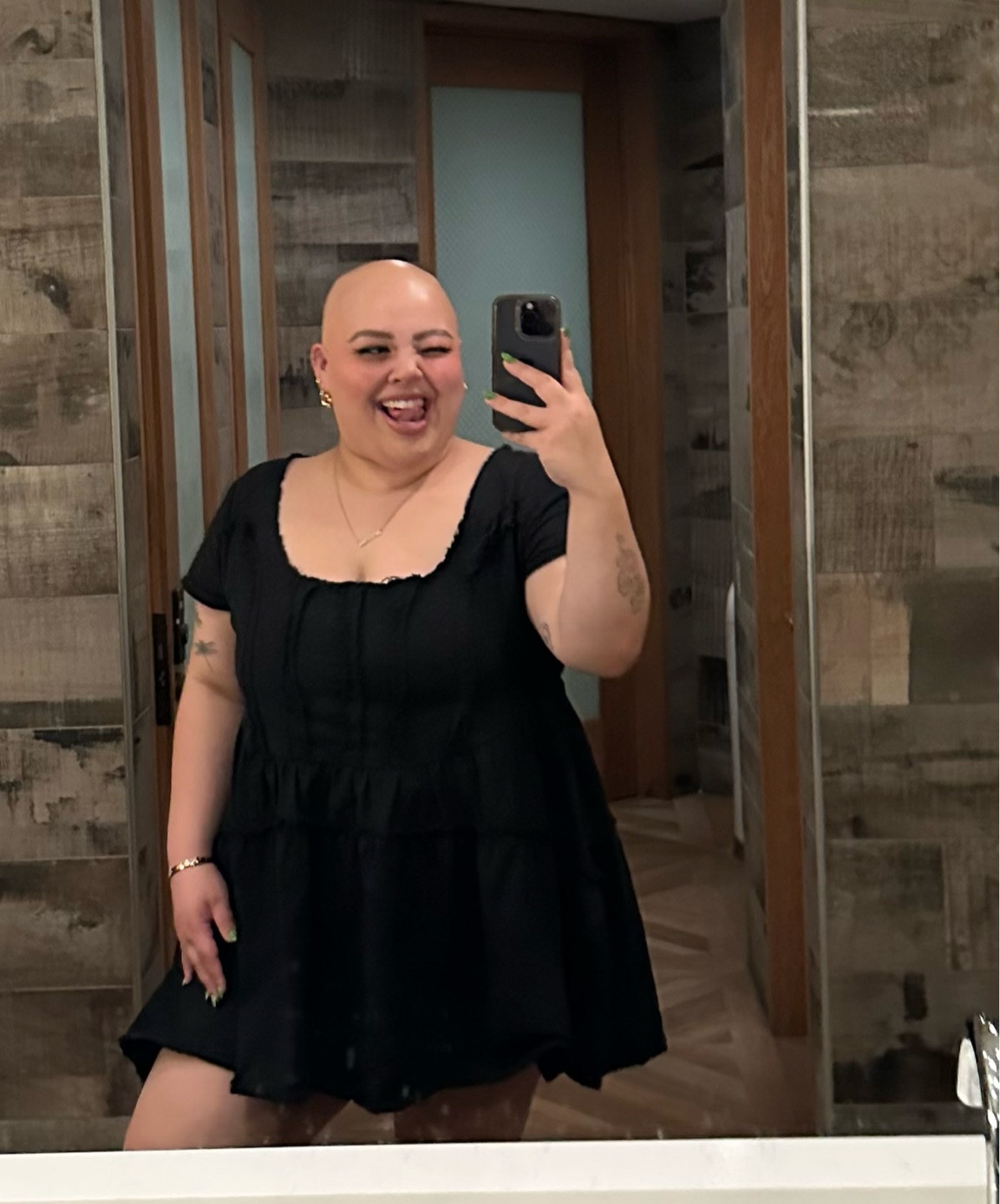 normally a 16 but i sized up to an 18 🫶🏼 

#LTKSeasonal #LTKstyletip #LTKcurves