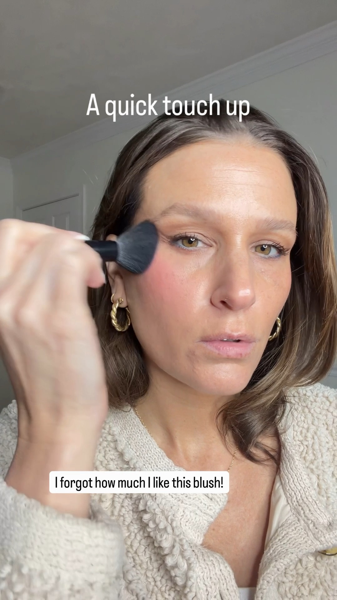 A quick makeup touch up. A little color on your lips and cheeks make such a difference! 

NYX Buttermelt Blush in My Butta Half
Maybelline Lifter Liner in Big Lift
Patrick Ta Smoothing Lip Balm in Cookie Butter

#LTKBeauty #LTKgrwm #LTKOver40