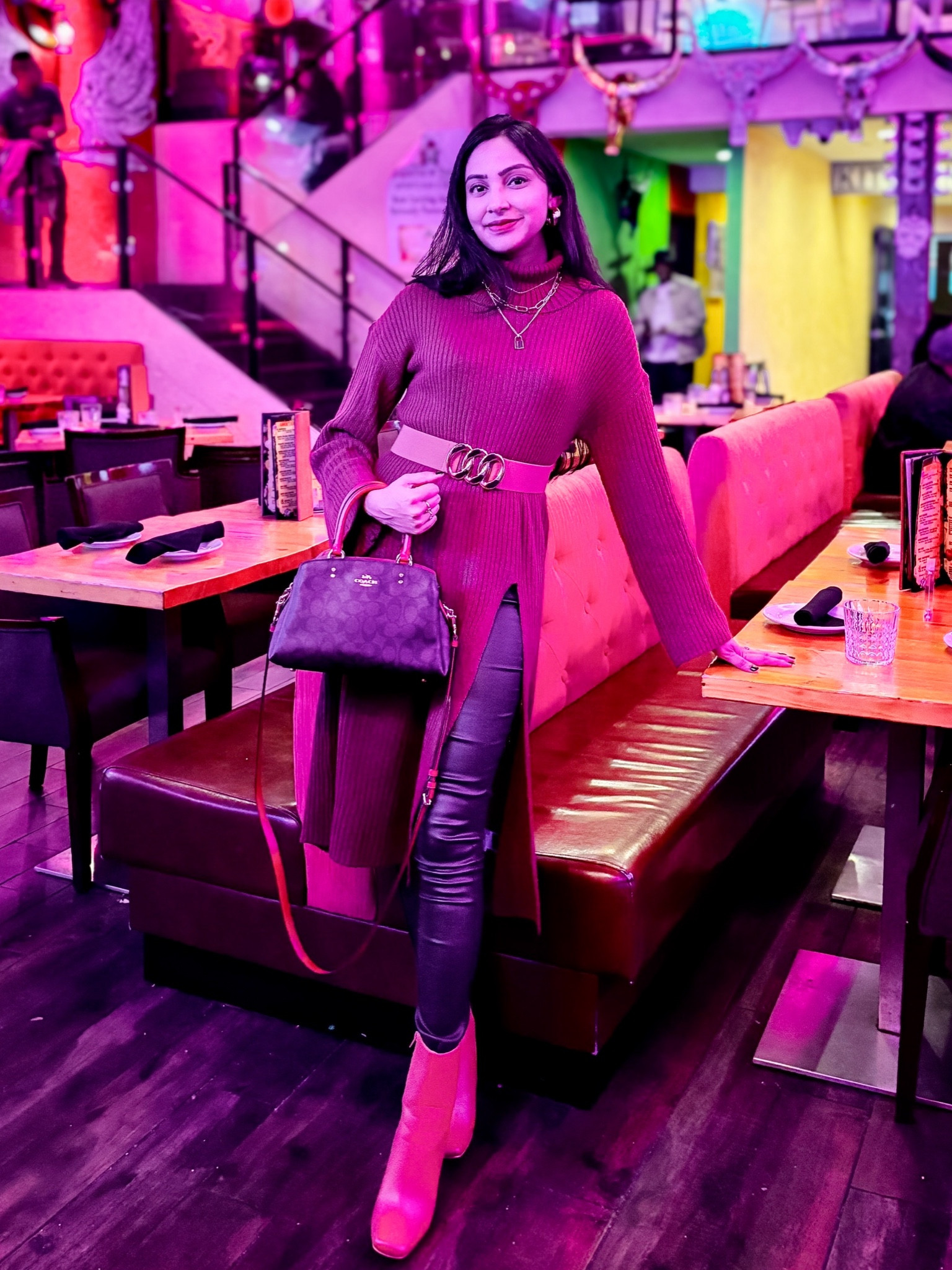 A cute date night fit for winters❤️

Turtle neck sweater, high slit sweater, leather pants, camel boots, date night outfit, winter outfit, winter collection, winter ootd, outfit inspo, outfit inspiration 

#LTKstyletip #LTKSeasonal #LTKfindsunder50