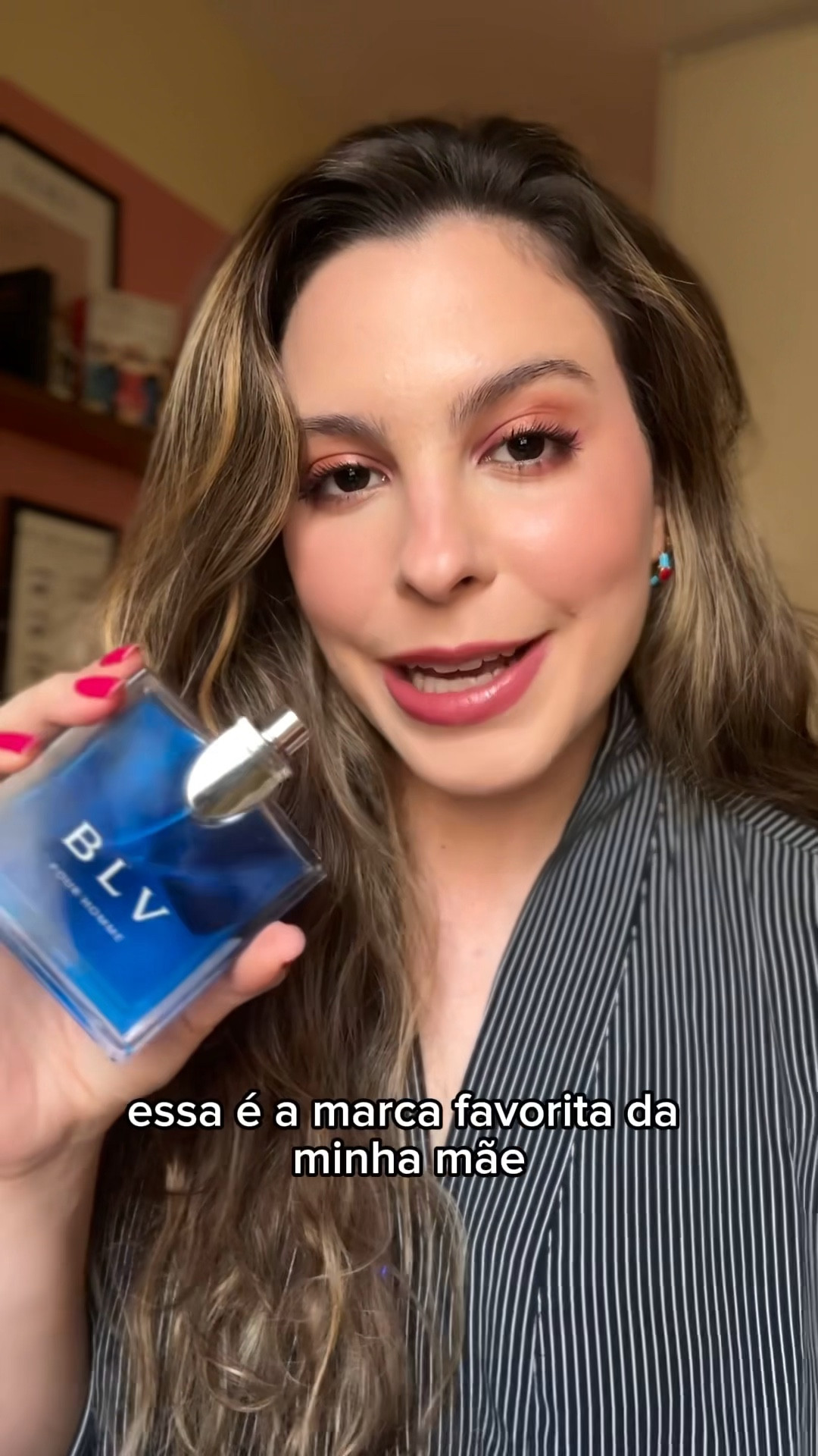 Tem alguma fragrância que te traz uma memória afetiva? 

Agora no Dia das Mães, todos os perfumes da Amobeleza estão com no mínimo 15% de desconto! 

E alguns ainda tem mais 10% com o cupom: AMOLTK 

Já preciso garantir o Bulgari da minha mãe e o da minha vó também, já que ela é viciadinha em perfume! 

Se você quer receber uma seleção especial dos meus perfumes favoritos, comenta aqui a palavra: SHOP 

*conteúdo não patrocinado* 
- Participação do Desafio LTK 

#LTKbeleza #LTKbrasil