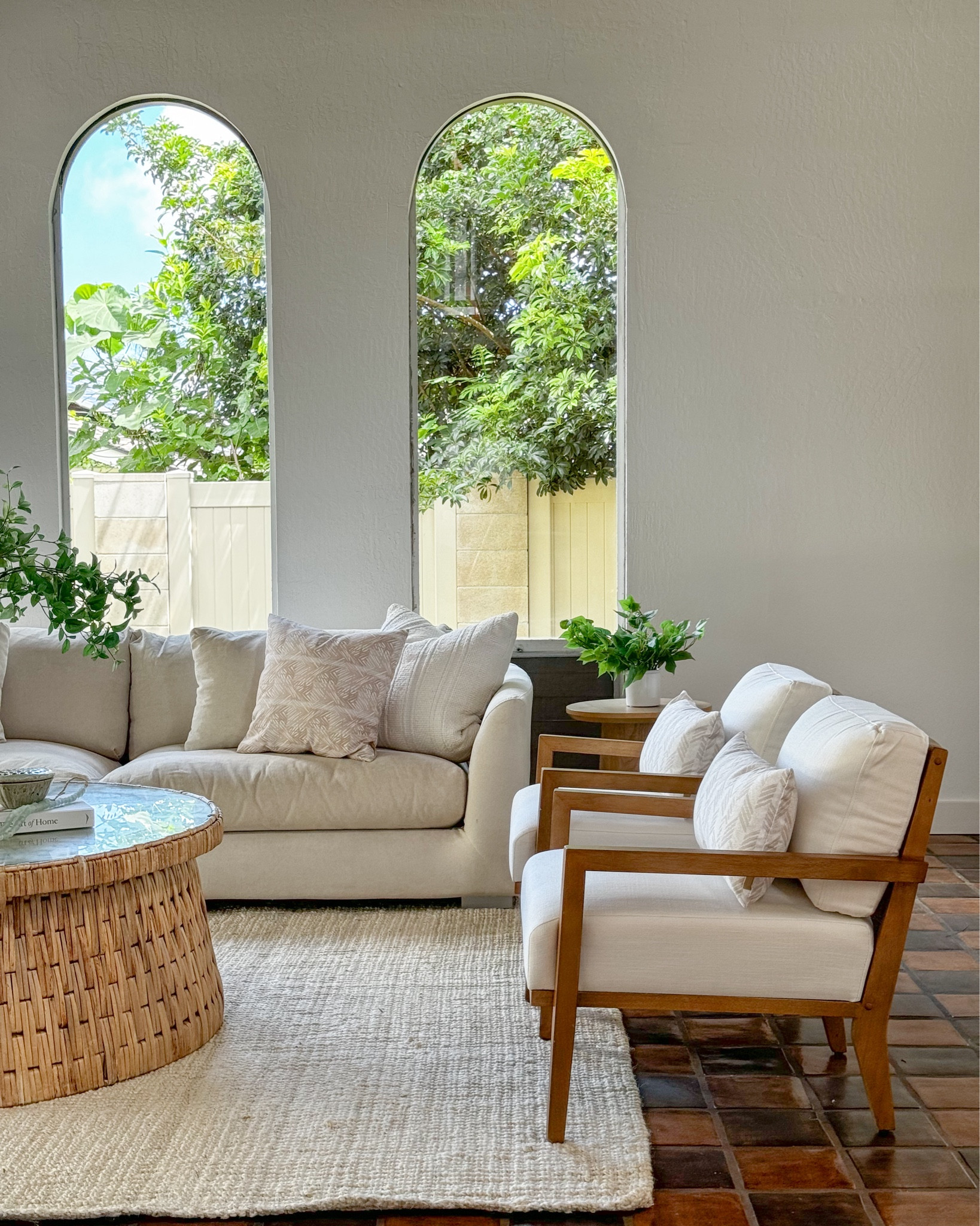 This Maunawili Home is a perfect blend of hispanic and island vibes ✨🏝️

Shop this grand living room here!

#LTKHome