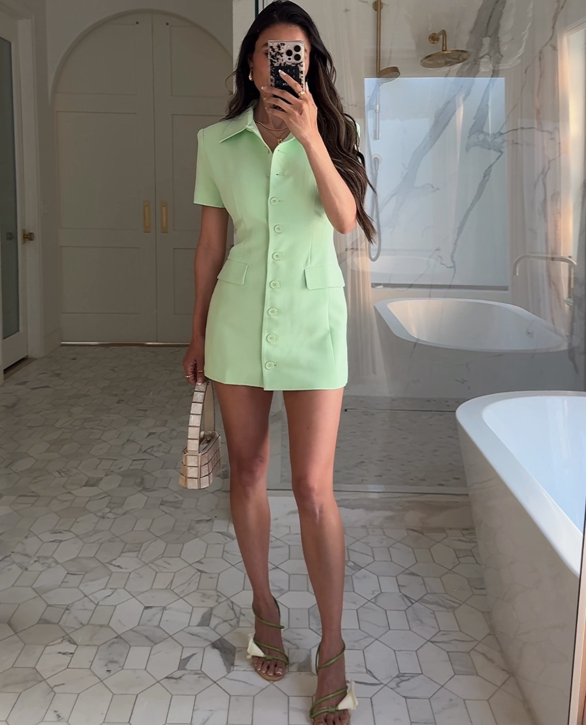 Scroll to shop!! Follow for more!!! Xo! ✨

#LTKmomlife #LTKootd #LTKdayinmylife