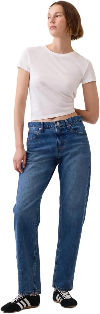 GAP Women's Mid Rise Straight Taper Jeans | Amazon (US)
