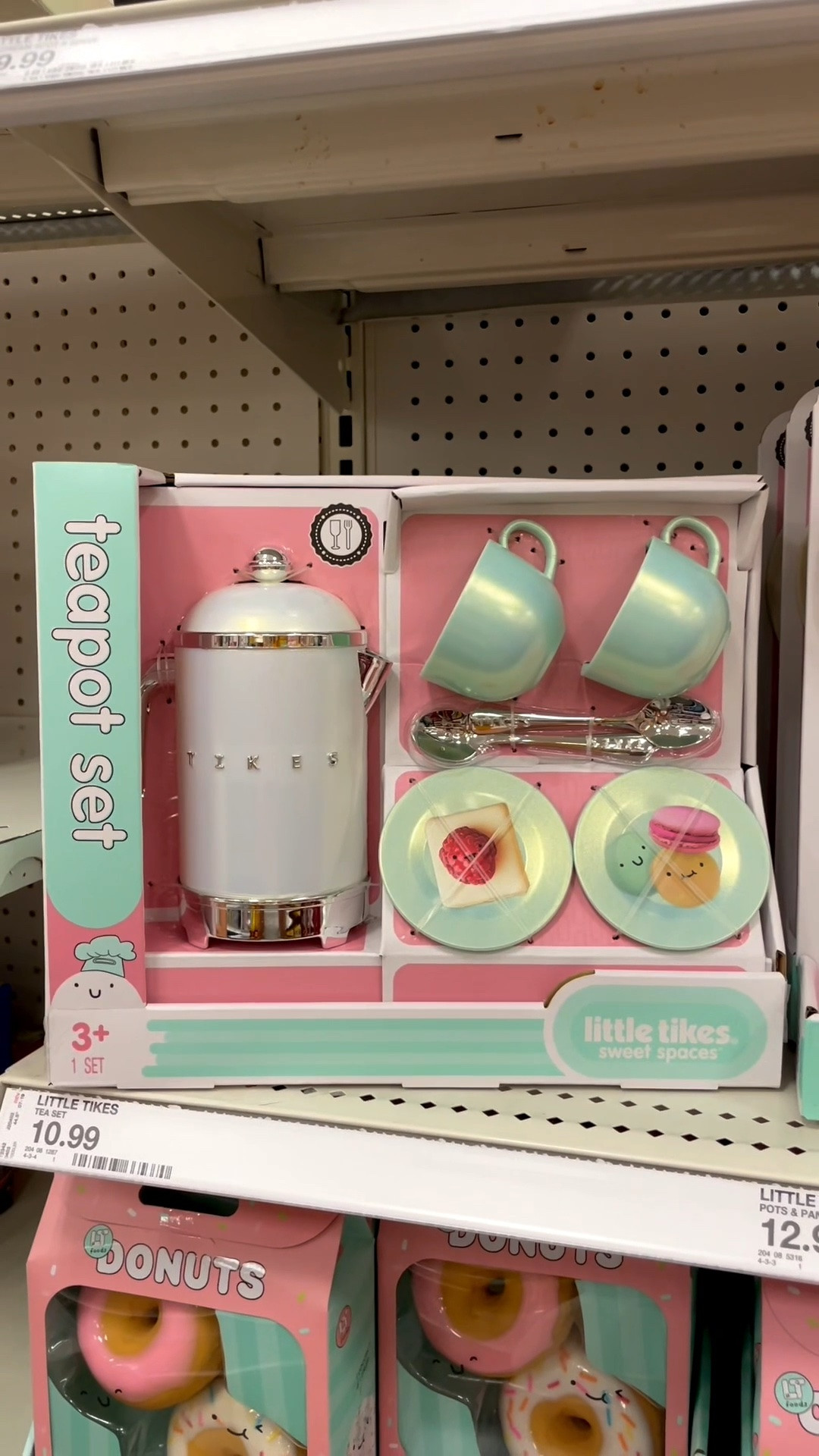 Cutest NEW Little Tikes @Target 🥹 The new Little Tikes Sweet Spaces collection is officially hitting the toy aisles at Target and it is giving the ultimate modern-retro playroom vibes. If you or your kids love aesthetic pretend play toys that actually look good in your house, this collection has a modular kitchen refrigerator, a mini oven, and a matching espresso machine. It is perfect for toddler birthday gifts or upgrading your playroom decor!✨ These will sell out 

HOW TO SHOP:
Click the link in my bio to shop everything directly on my LTK Shop Page.

Comment SWEET below and I will instantly DM you the direct shopping links!

#TargetFinds #LittleTikes #TargetToys #PlayroomGoals #PretendPlay

#LTKmomlife #LTKKids #LTKHome