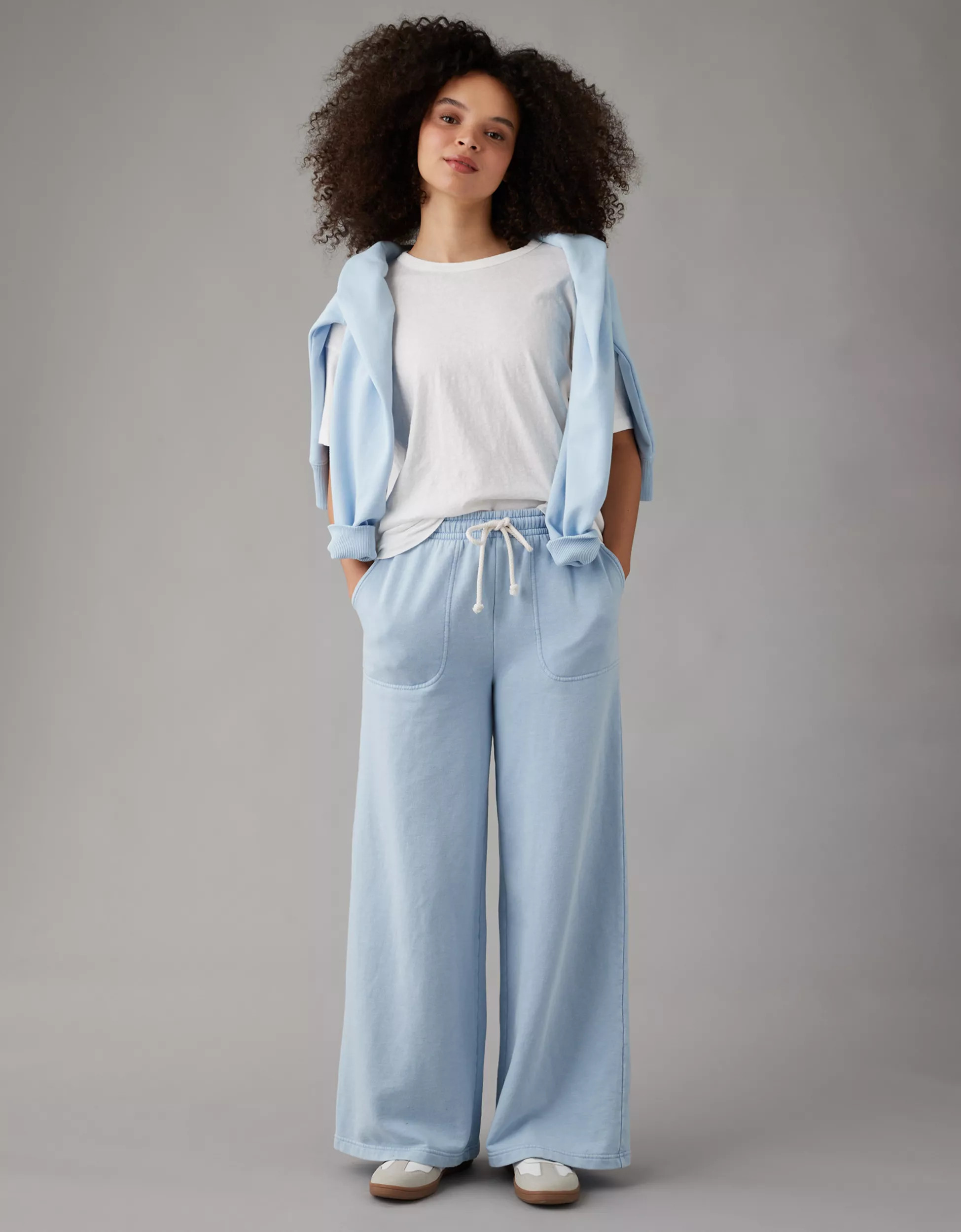 AE High-Waisted Baggy Wide-Leg Sweatpant | American Eagle Outfitters (US & CA)