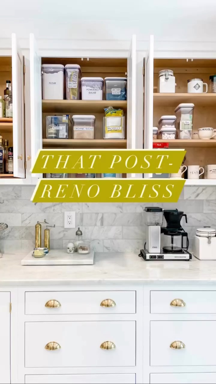 Ahhhh! We love helping clients prep for a major renovation and this project was no exception!

One year ago, we helped our clients do a thorough edit of their existing kitchen, helped pack items up before the renovation began and helped set them up for success in their makeshift basement kitchen.

And one year later, we returned to unpack into their new space! More editing happened, product was selected specific to their space, @exactmats were installed to protect the interiors of their cabinets and voila….post-reno bliss!