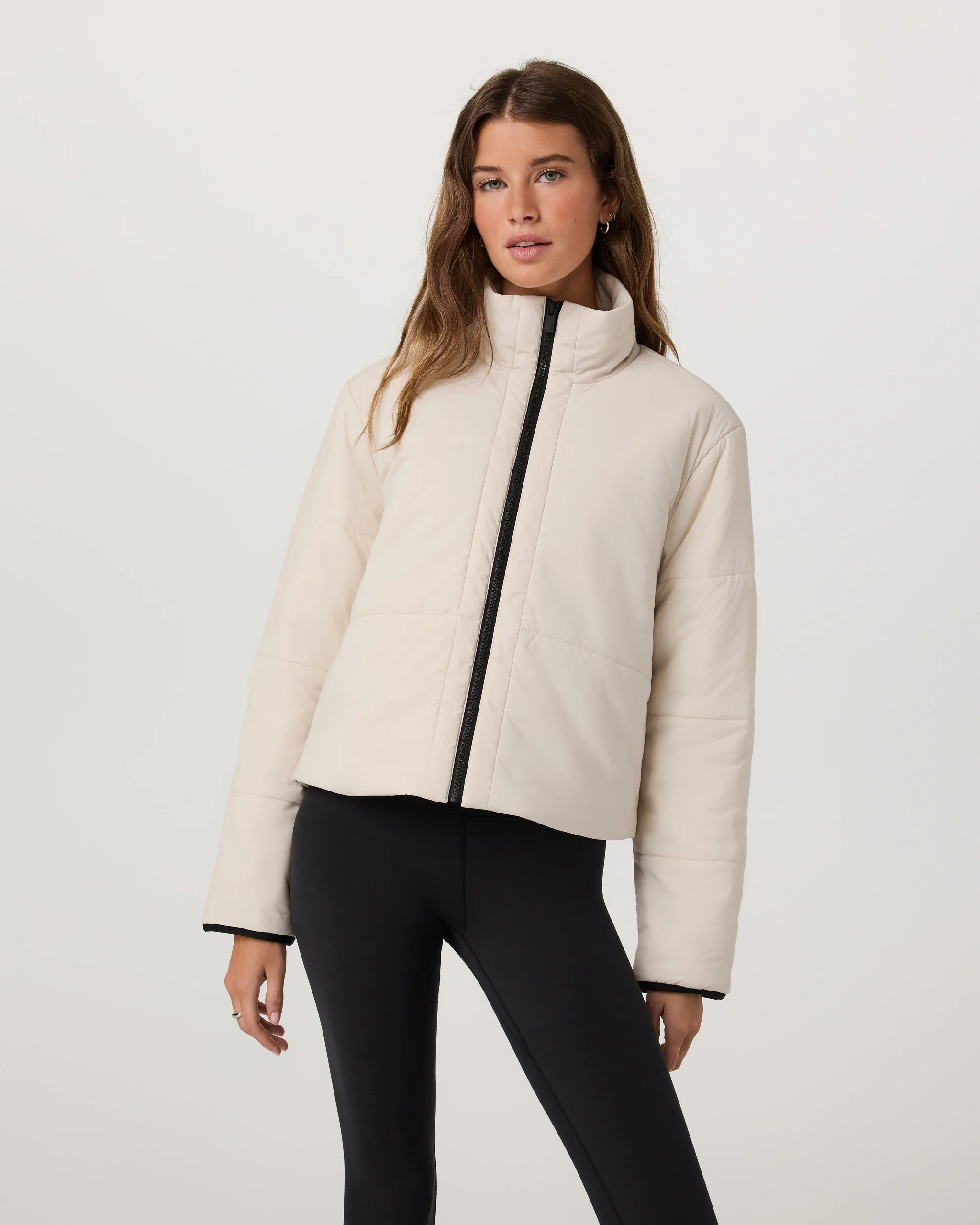 Canyon Insulated Venture Jacket | Women's Bone Full-Zip | Vuori | Vuori Clothing (US & Canada)