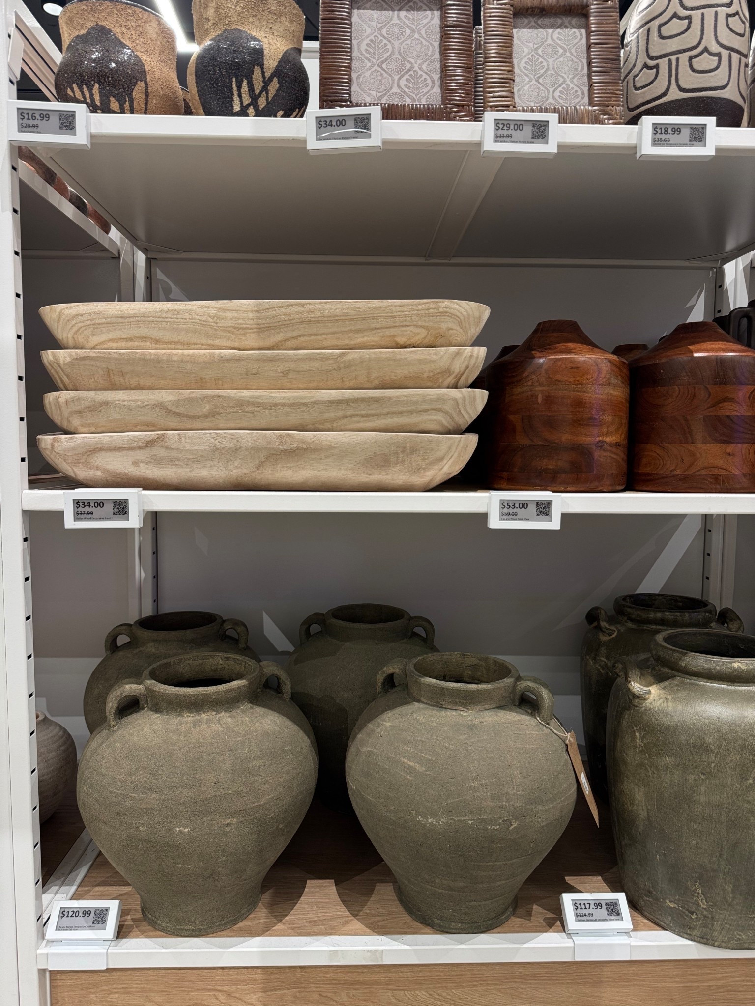 These gems caught my eye at wayfair store. Isn’t this terracotta vase pretty?!😍

#LTKHome #LTKSaleAlert #LTKOver40