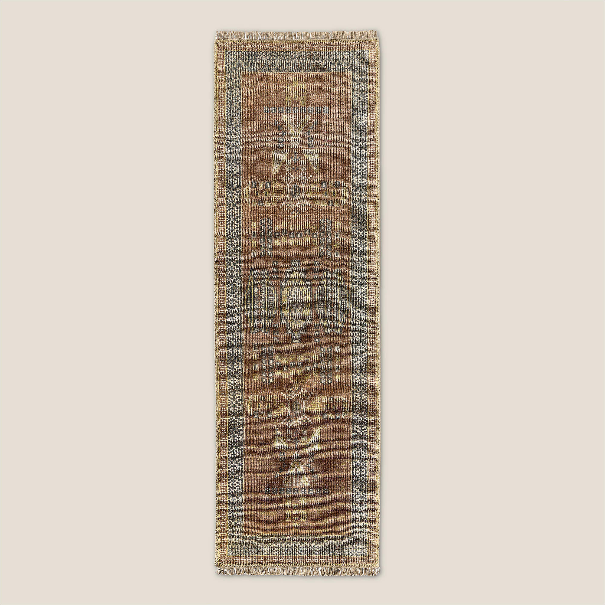 Aronne Hand-Knotted Mauve New Zealand Wool Runner Rug 2.5'X8' + Reviews | CB2 | CB2
