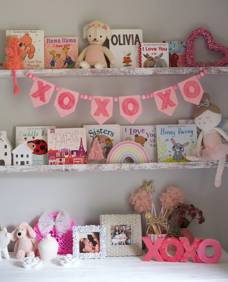 Felt Banner, XOXO Banner, Valentine’s Day Banner, Valentine’s Garland, Valentines Day Decor, ... | Etsy (US)
