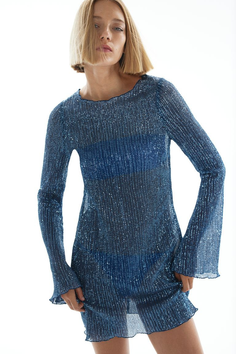 Sequined dress | H&M (UK, MY, IN, SG, PH, TW, HK)