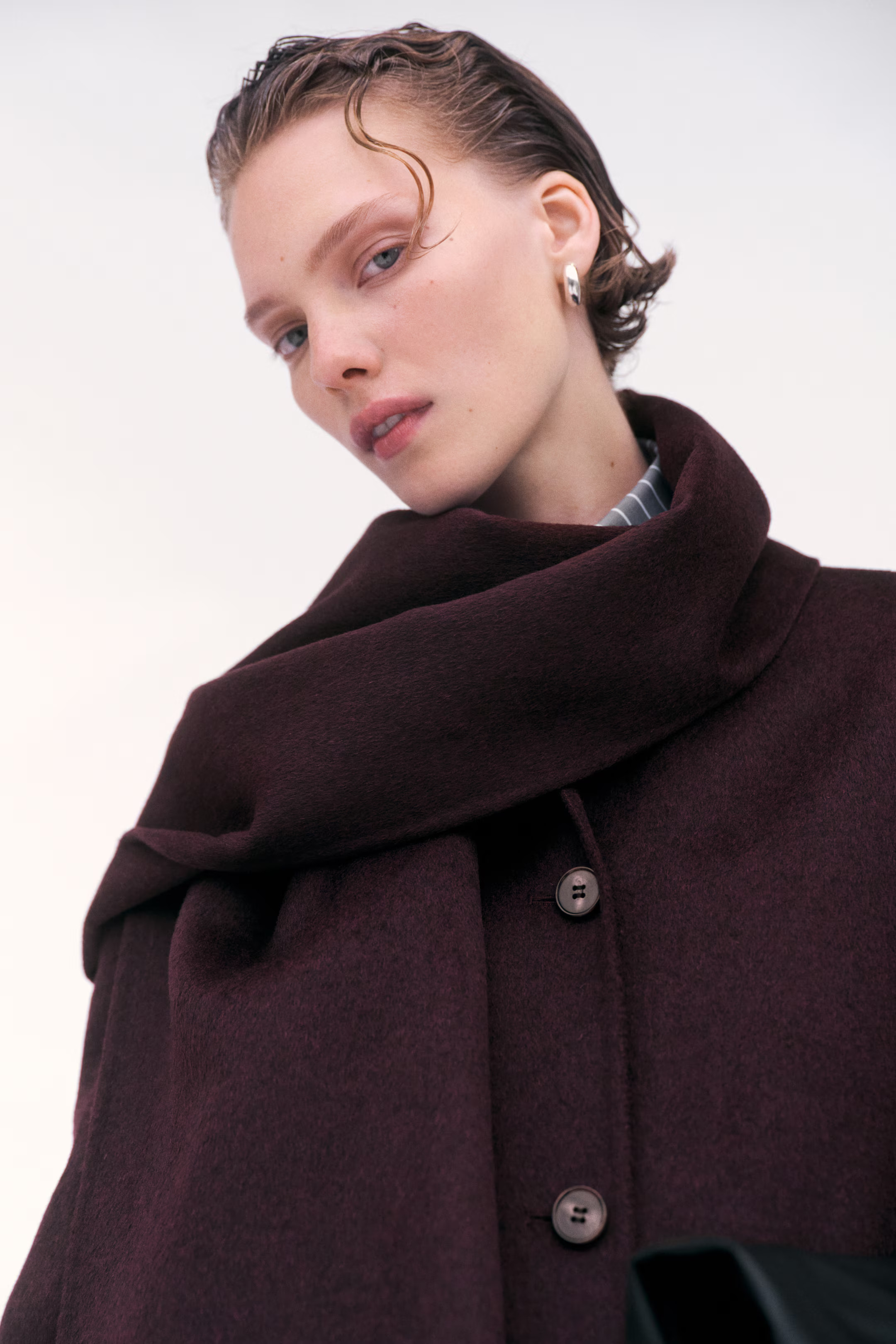 Handgefertigter Mantel aus Wollmix | H&M (DE, AT, CH, NL, FI)