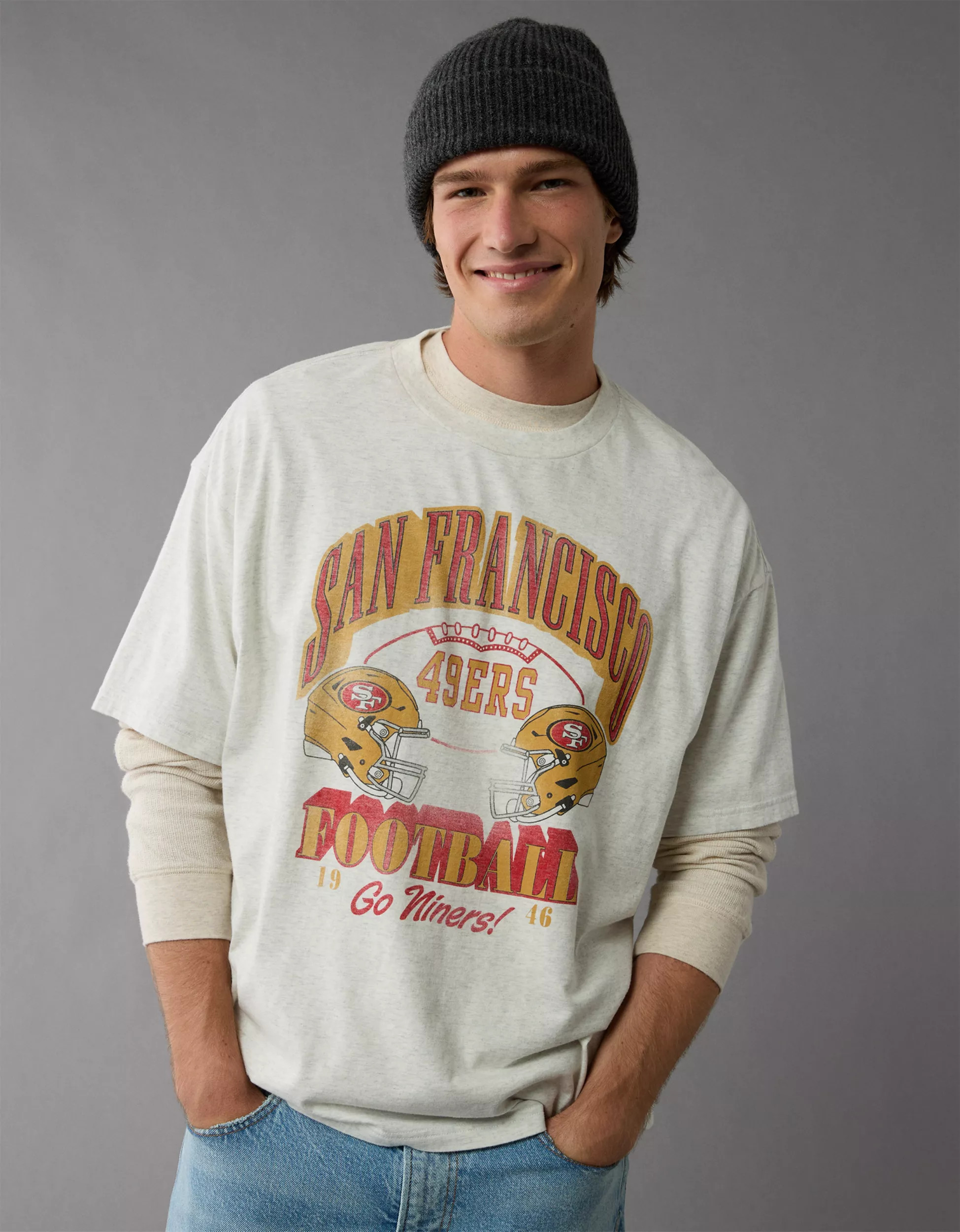 AE Boxy NFL San Francisco 49ers Graphic T-Shirt | American Eagle Outfitters (US & CA)