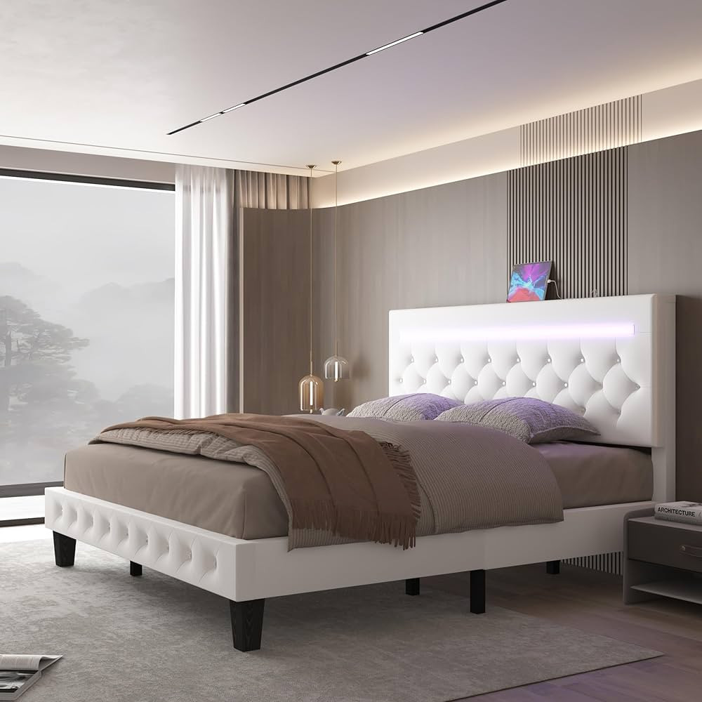 Base de cama tamaño Queen con plataforma de piel con luz LED, base de cama con cabecera tapizada... | Amazon (US)
