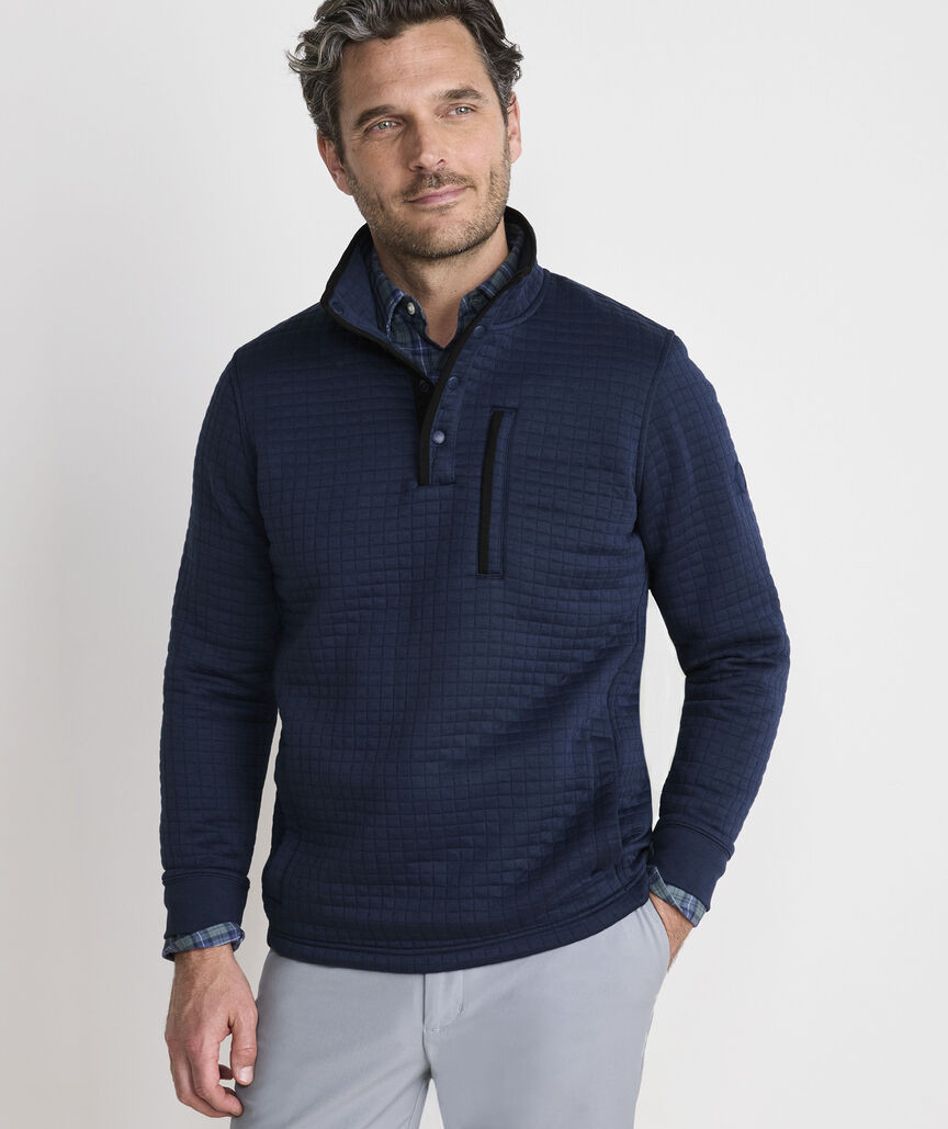 Quilted Navigator Quarter-Snap | vineyard vines