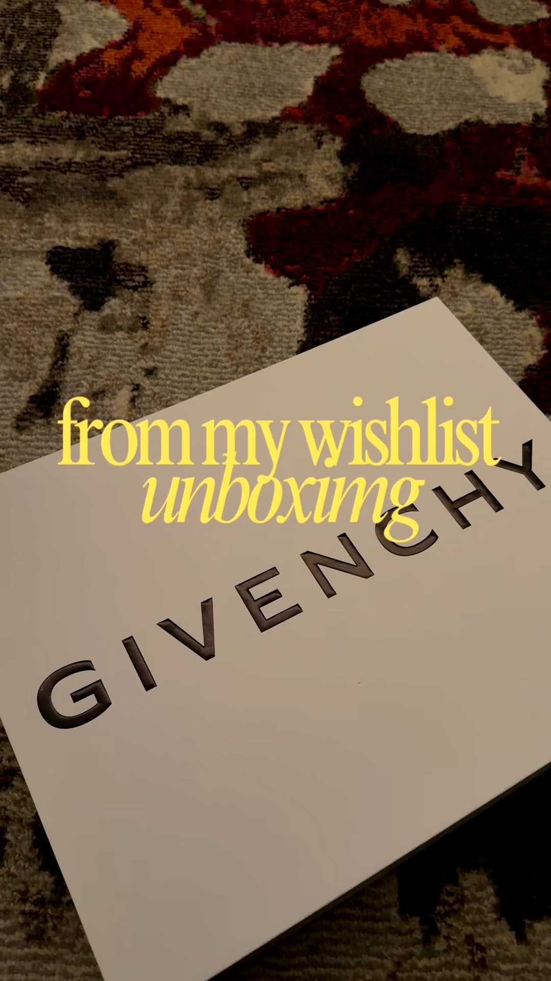 Wishlist unboxing of the Givenchy Tape Clutch ✨🫶🏾