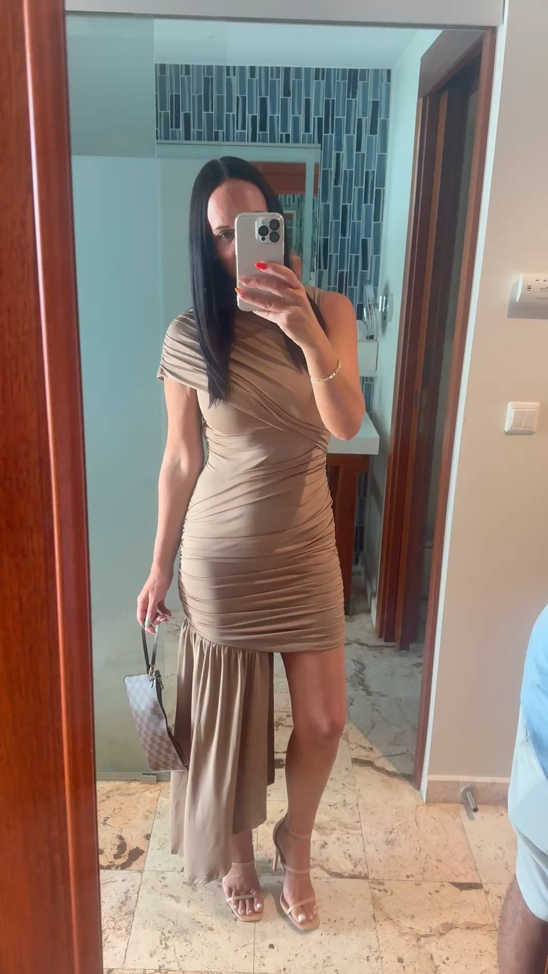 What I wore for our photo session 🤎
Simple but classy and honestly, this dress made me feel so confident. Perfect for golden hour and date night vibes all in one.

#ltkitstyle #ltkfashion #ltkfinds #amazonfashion #amazonoutfit #vacationstyle #photoshootlook #momstyle #vacationoutfit #neutralstyle #ootd #chicstyle #amazonfinds #styleinspo #resortwear #elevatedstyle

#LTKStyleTip #LTKFindsUnder100 #LTKTravel