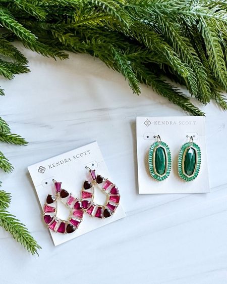 Kendra Scott Statement Earrings

Gift guide | gifts for her | winter fashion | winter style | earrings | jewelry 

#LTKGiftGuide #LTKSeasonal #LTKHoliday