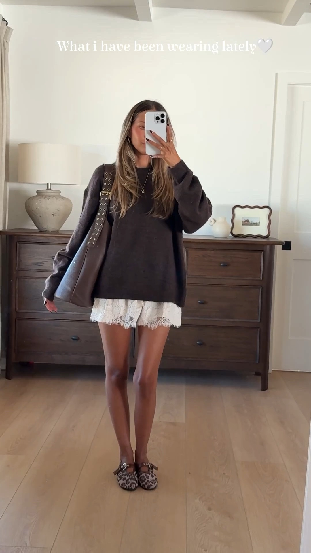 Recent fall fits!🤎🤎

Denim shorts are sold out but linking a similar style! 

Cowboy boots are sold out but I’ve linked a similar! 