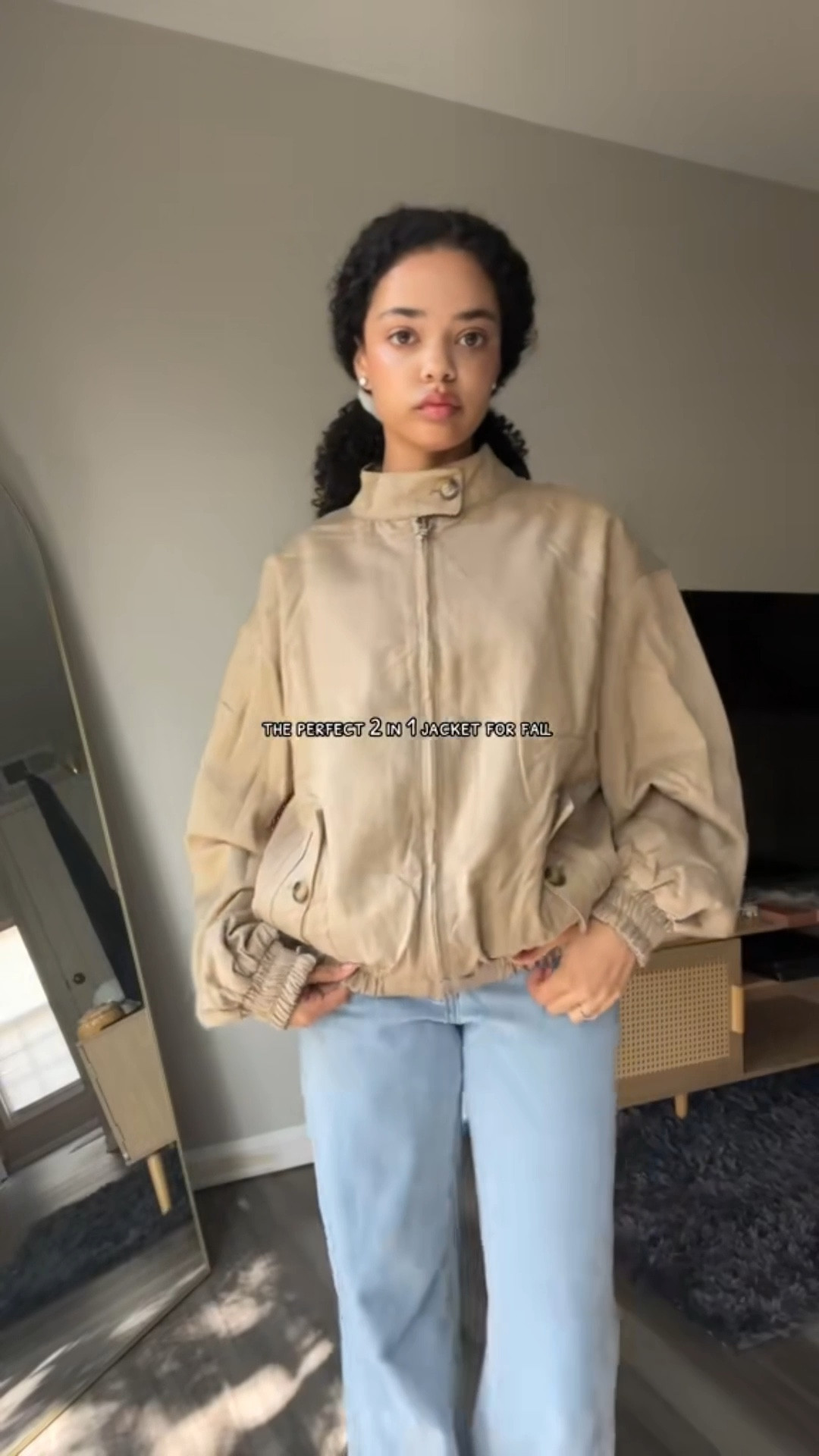 I think I’ve found the perfect jacket for fall, and what makes it even better is that it’s a reversible jacket so I get two fall jackets for the price of oneeeee~

I love the button and collar detail on this oversized bomber jacket, so adorable. 10/10 recommend, I wear it everyday haha.



#LTKSeasonal