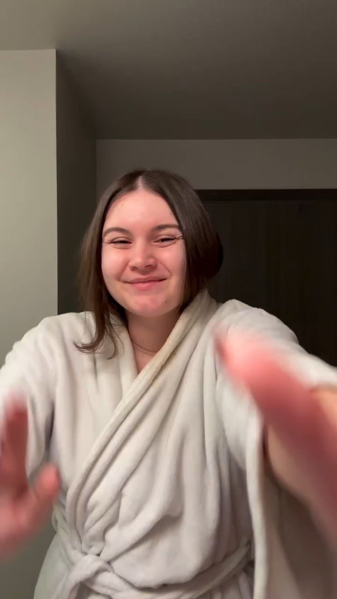 It’s vlogmas day 3 and today we are going without trending audio 😏

Come along as I share a workday in my life plus we test out a new Christmas bar at @volsteadactspokane ! I can’t get over the Dino mug I want one now 😭😂

#vlogmas #vlogmasday3 #christmasbar #spokane #spokanewa

#LTKHoliday #LTKvlog #LTKgrwm