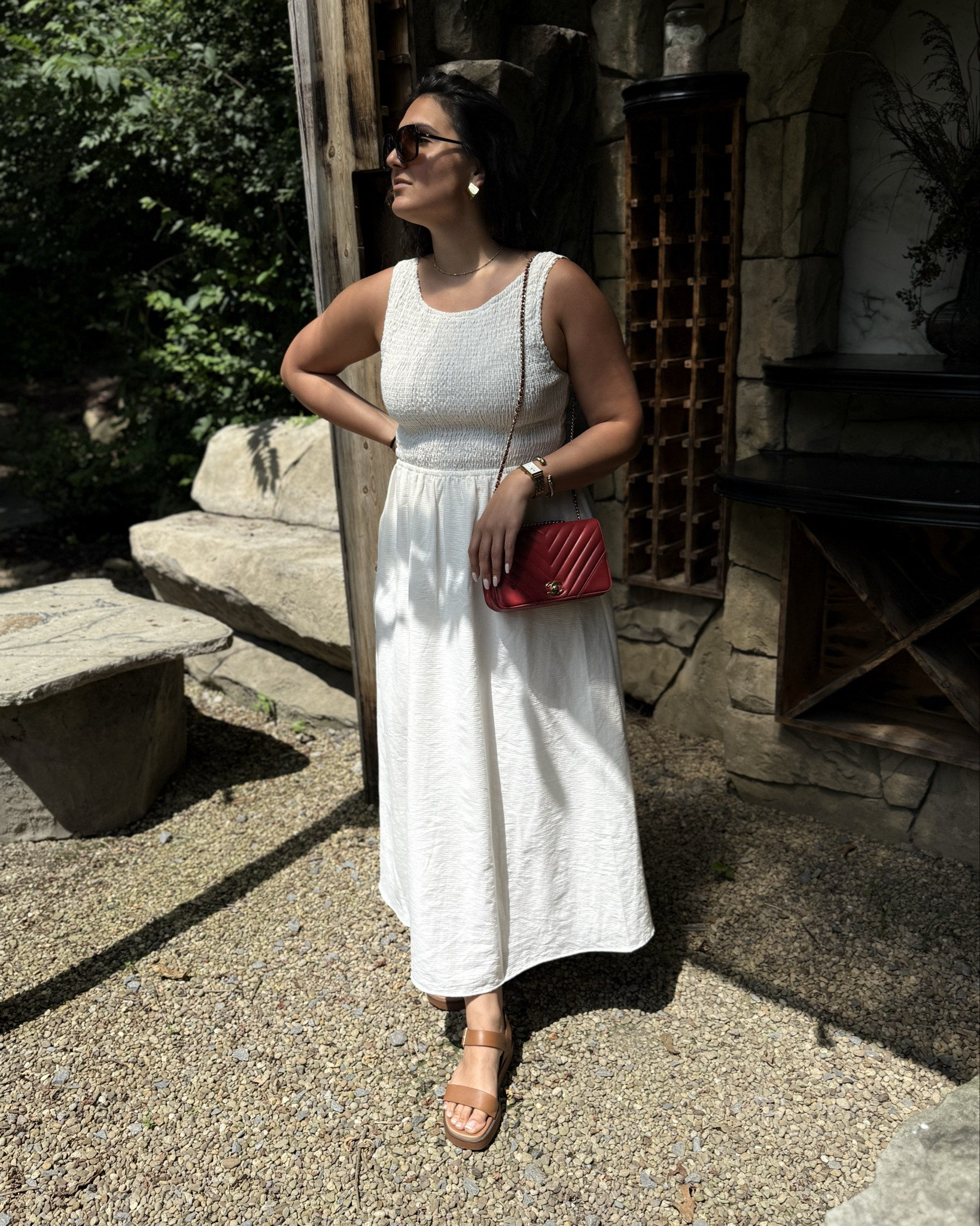 Cutest light weight summer dress….bonus the back has the cutest little bow you tie and gives a little open back cute out!
#summeroutfit #wineryoutfit 

#LTKFindsUnder100