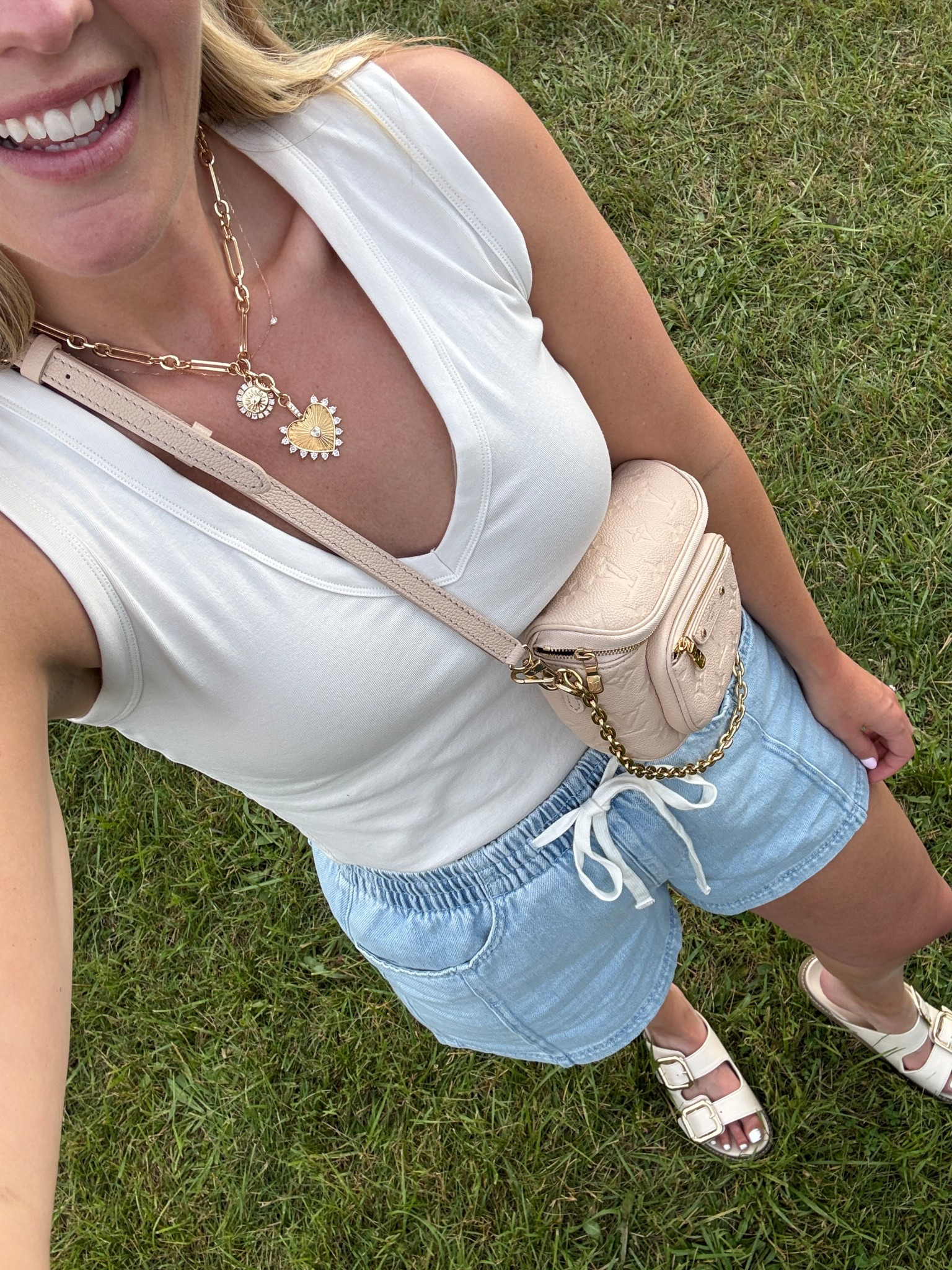 Casual summer outfit 

#LTKSeasonal #LTKStyleTip #LTKSummerEdit