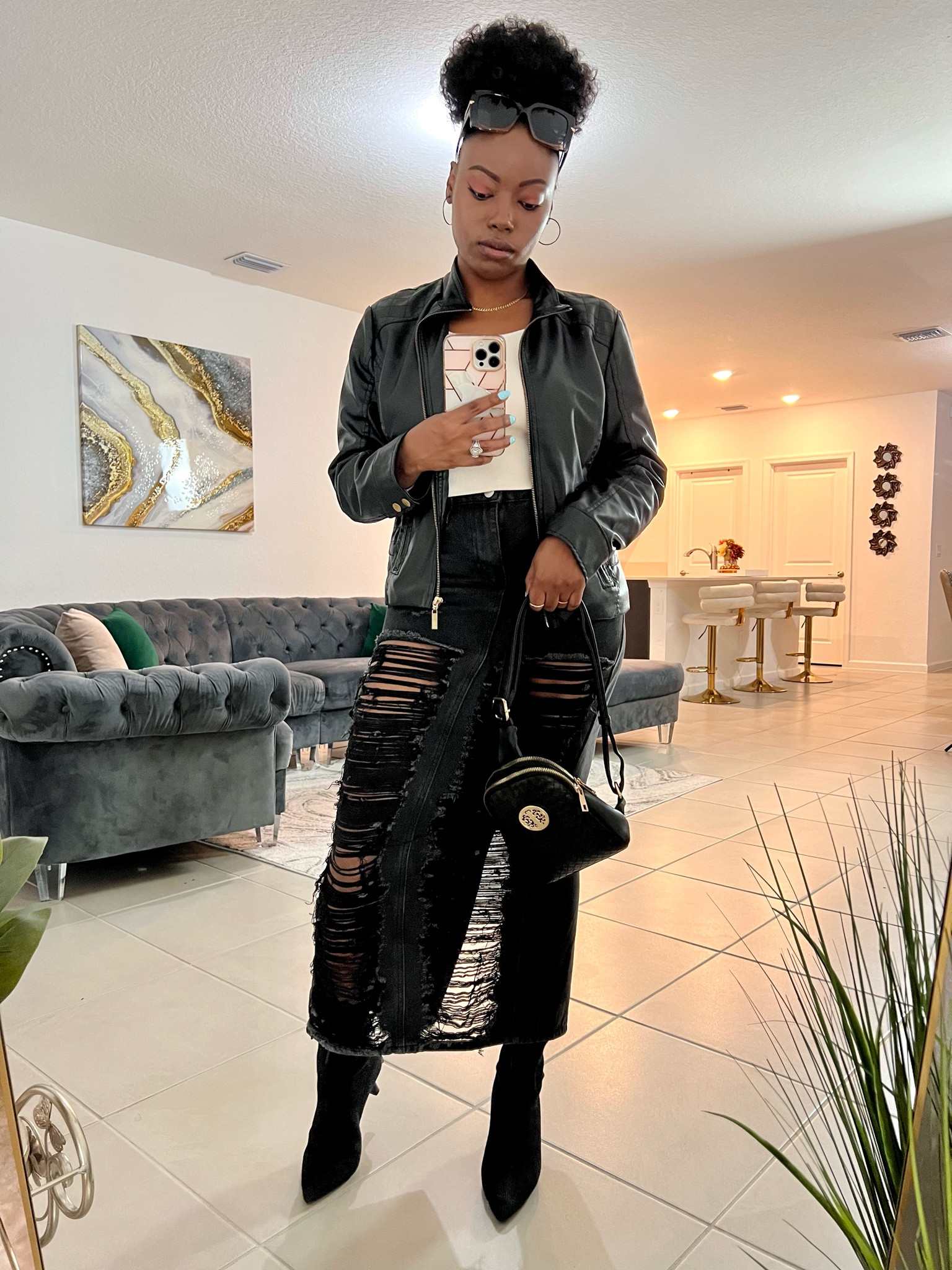 Stepped out!

#LTKstyletip #LTKitbag #LTKshoecrush