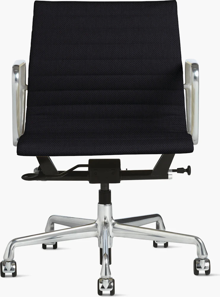 Eames Aluminum Group Chair | Design Within Reach