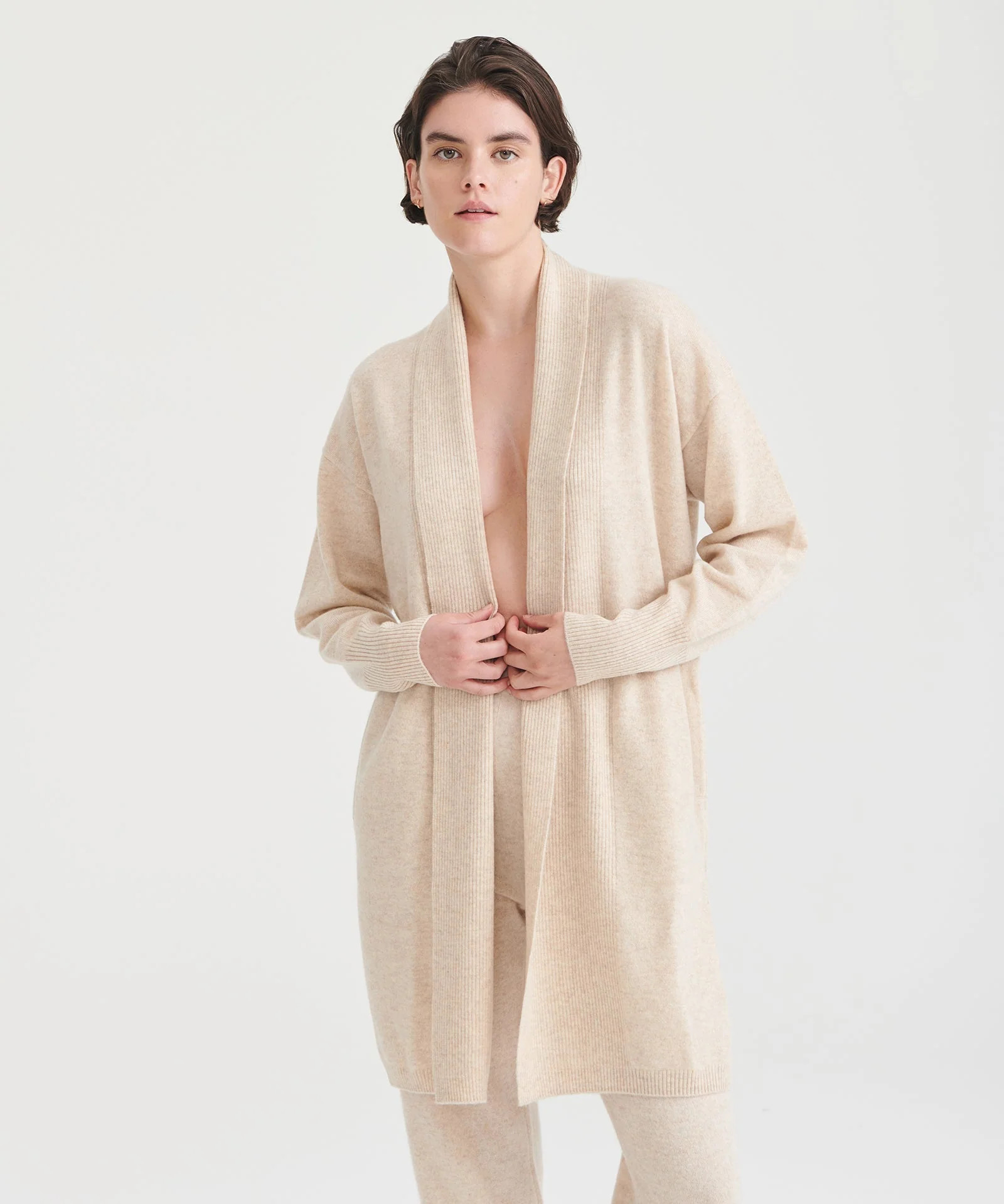 Cashmere Duster Cardigan with Side Slits in Oatmeal | NAADAM