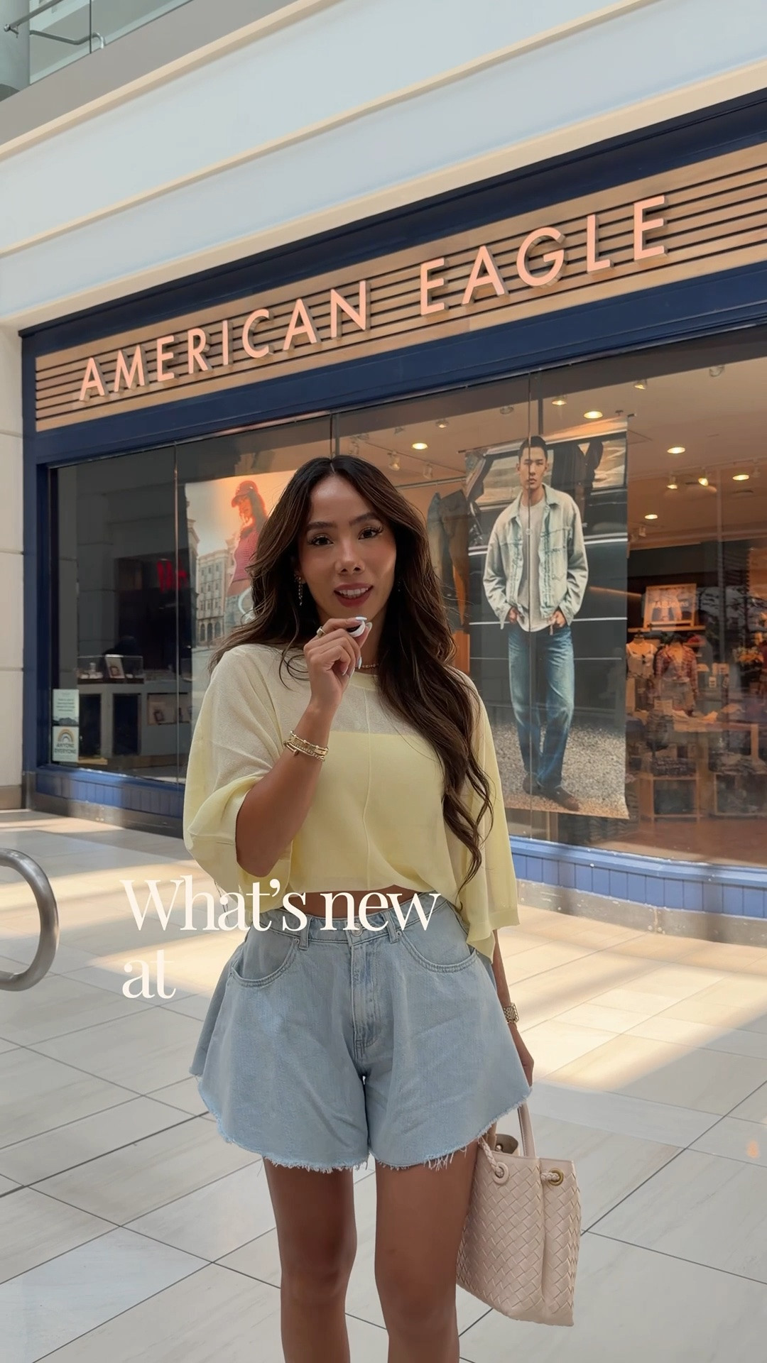 American eagle try-on haul 
Sizing info ⬇️
1: jeans 00 regular 
2: top XS | skirt 00
3: top DA | jeans 00 regular 
4: pants 000
5: jeans 000 regular 
6: XS SET

#LTKdayinmylife #LTKgrwm #LTKootd
