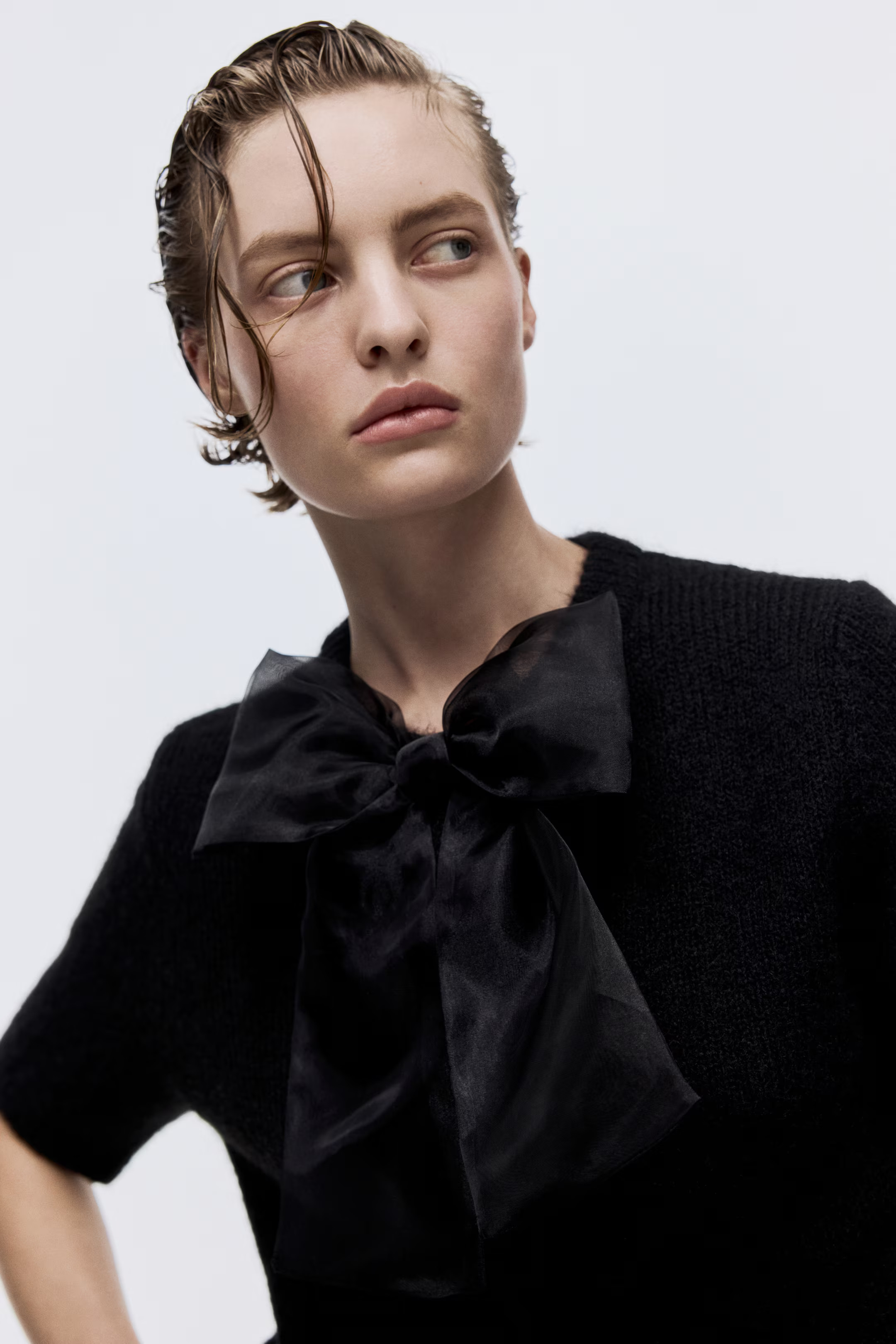 Bow-detail knitted cardigan | H&M (UK, MY, IN, SG, PH, TW, HK)