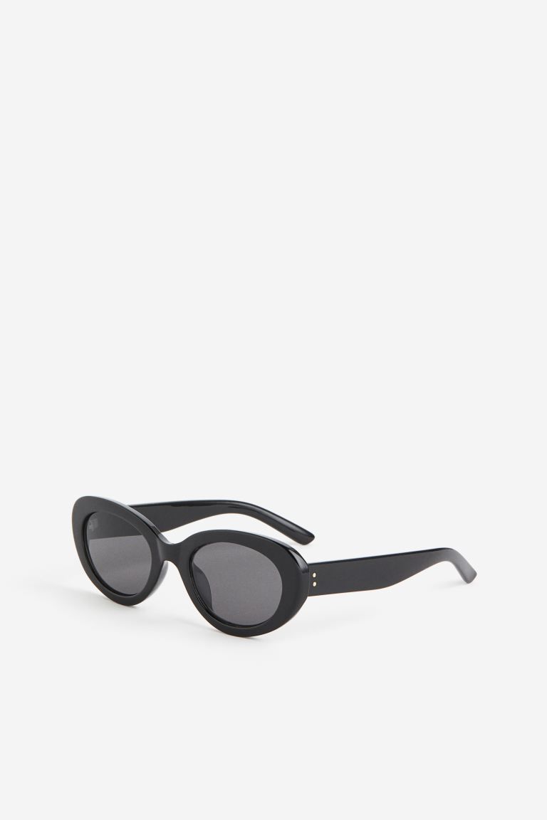 Oval sunglasses - Black - Ladies | H&M GB | H&M (UK, MY, IN, SG, PH, TW, HK)