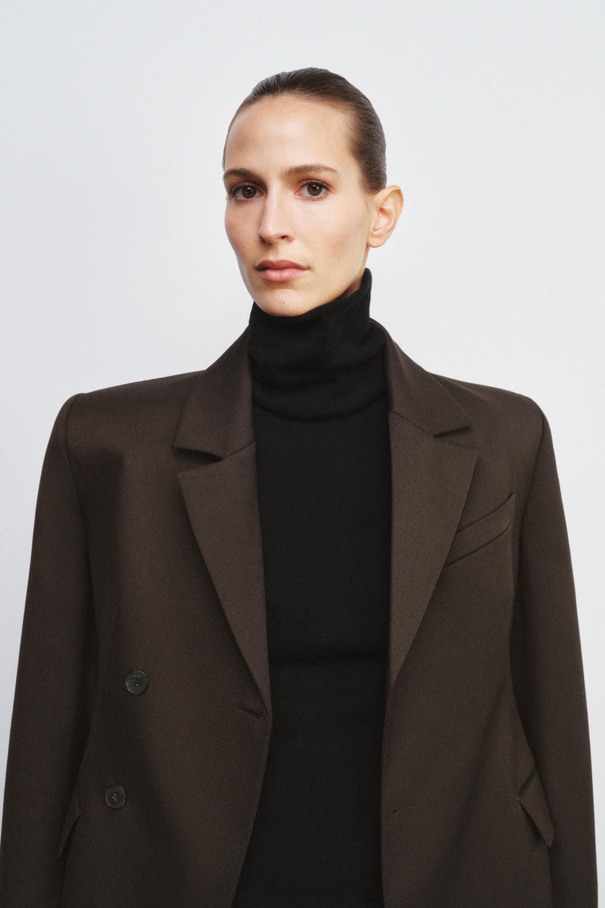 HIGH NECK SLEEVELESS TOP | Zara UK