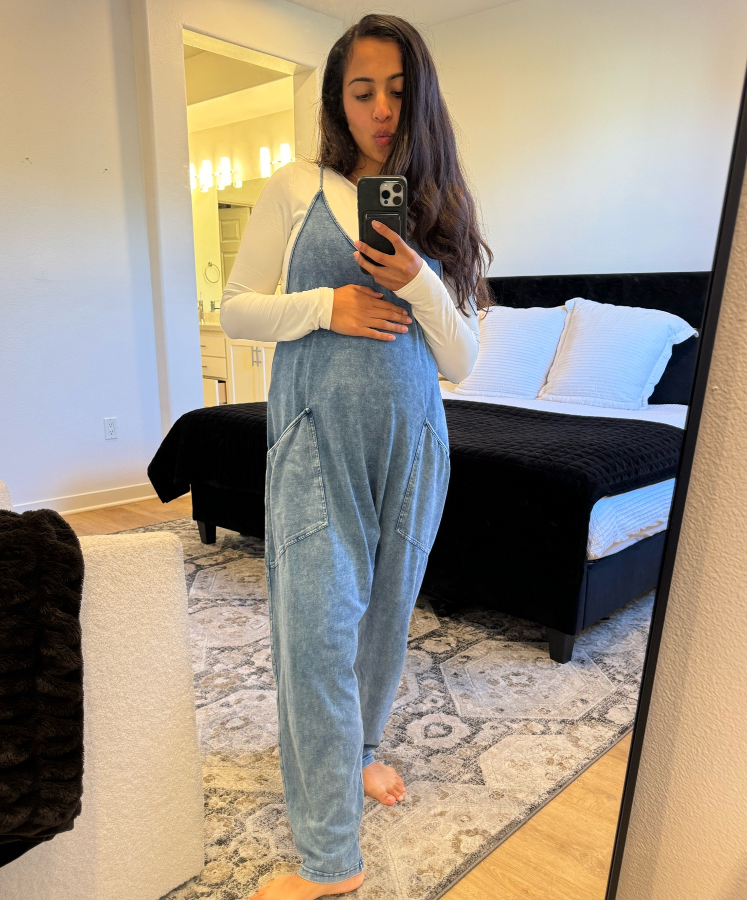 comfy maternity wear 🩵

#LTKFindsUnder50 #LTKBaby #LTKCyberWeek