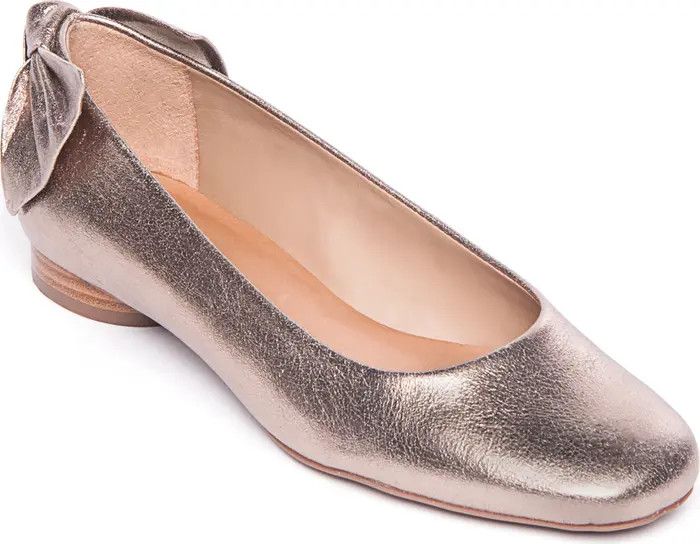Bernardo Eloise Bow Flat (Women) | Nordstrom