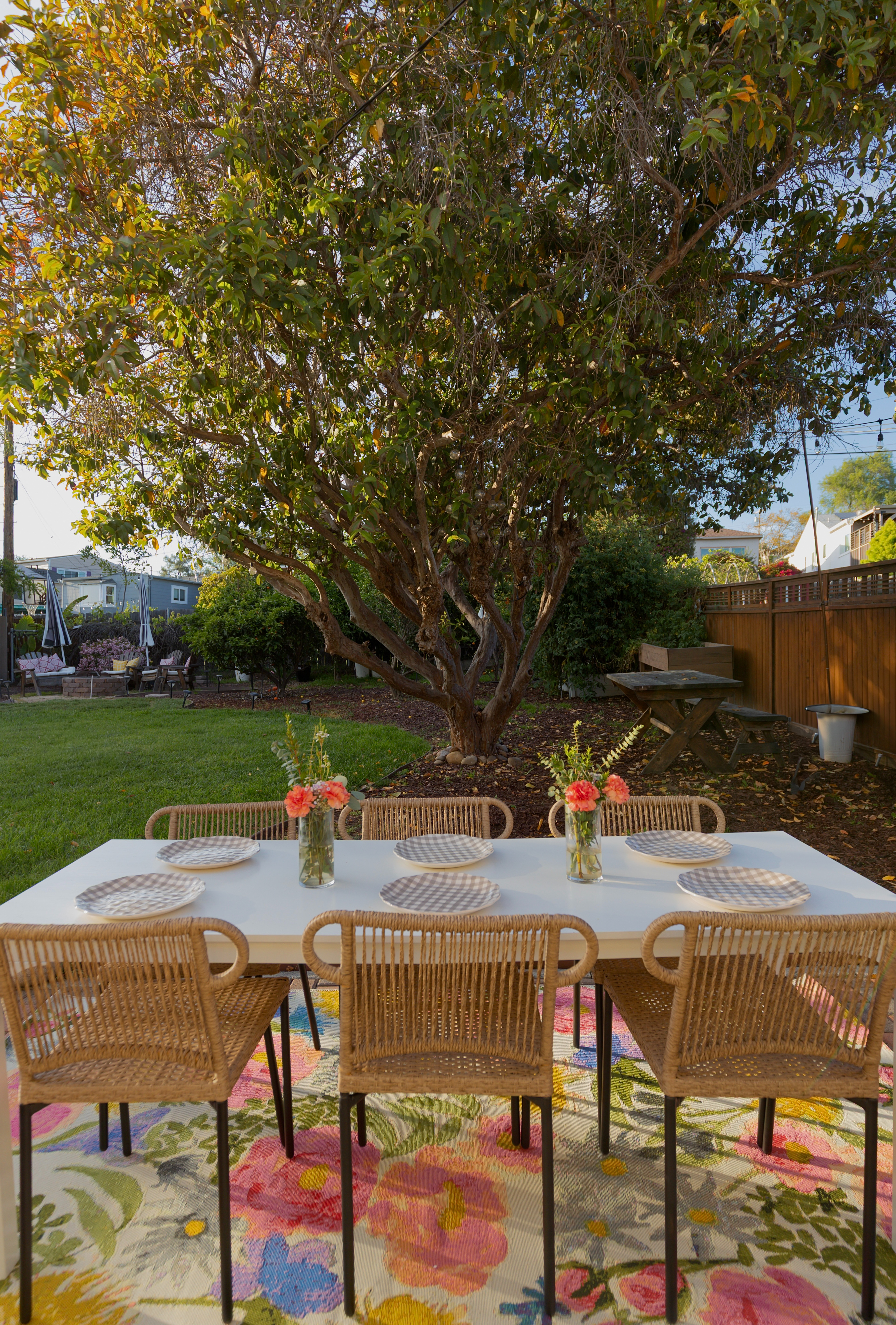 Outdoor Dining Space for Spring  

 #LTKSeasonal #LTKHome #LTKSaleAlert
