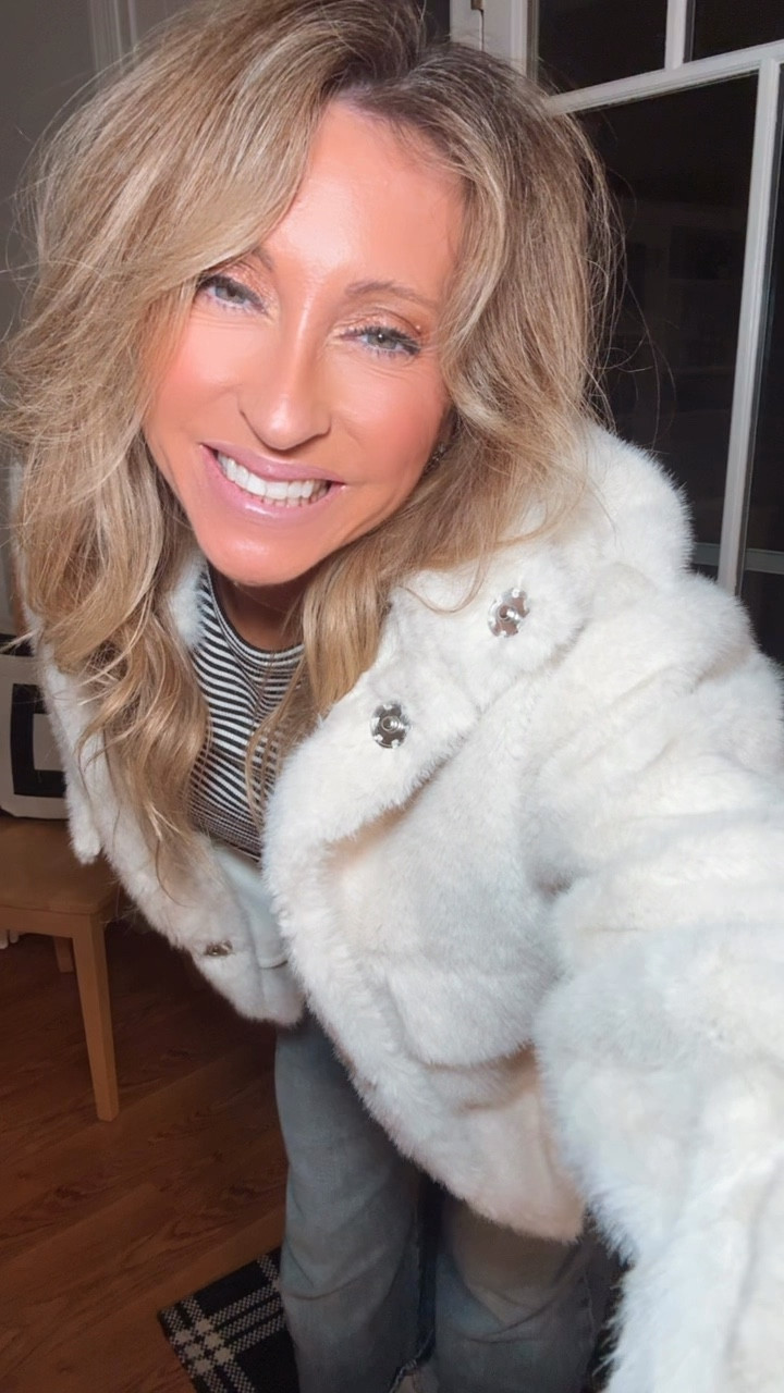 When you find a good thing, you repeat it… jeans in another wash, with a fun muscle tee and this gorgeous fur on sale… easy way to elevate a look and layer for the cooler weather we are having… 

@Anthropologie 
Jewelry. Jeans. Denim. Coat. Spring outfit. 

#LTKootd #LTKSaleAlert #LTKgrwm