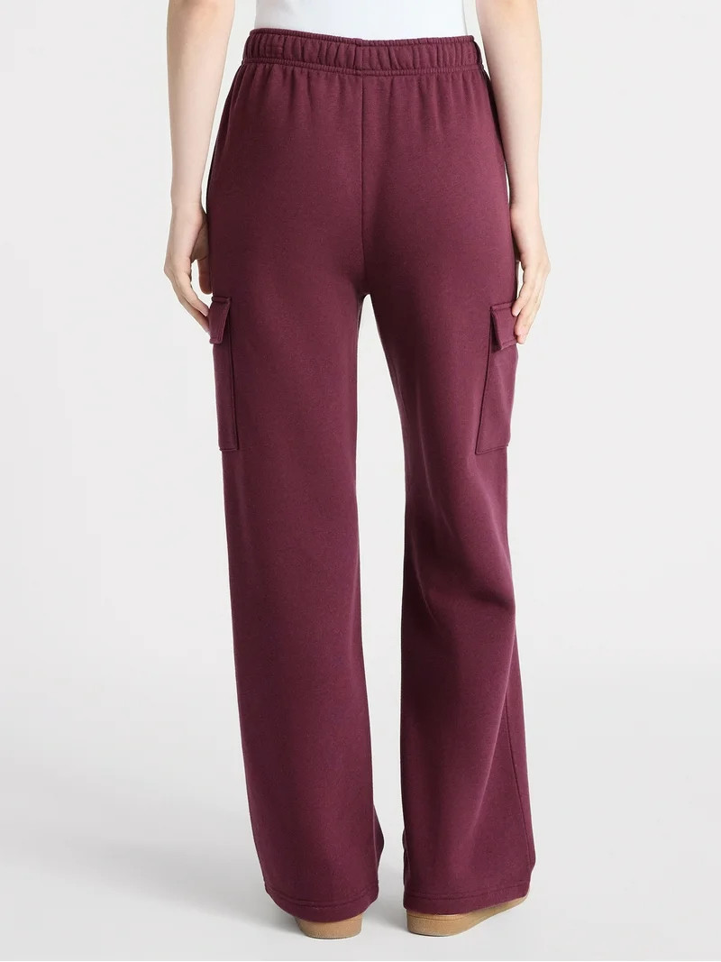 No Boundaries Fleece Cargo Wide-Leg Pants, 30'' Inseam, Women's | Walmart (US)