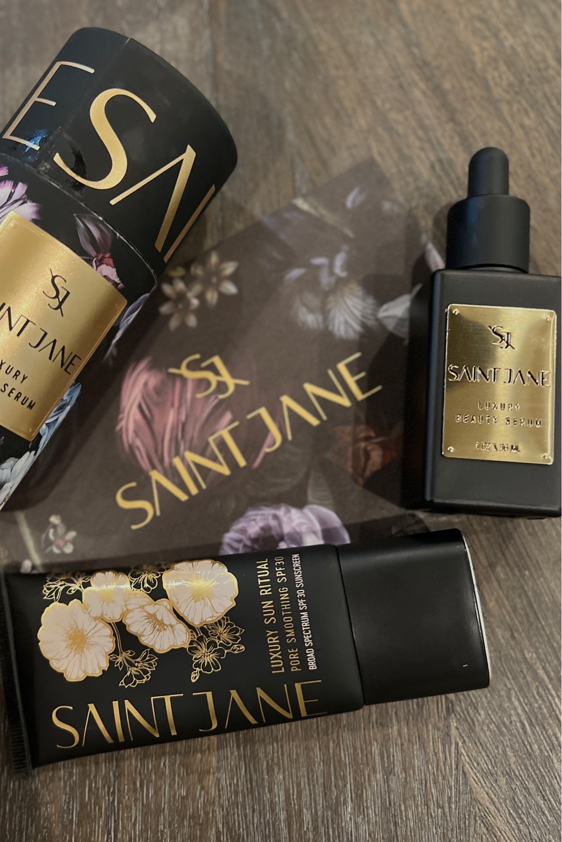 New clean skincare line. The sunscreen is sheer and leaves you glowy!

The serum has 29 ingredients and is so calming! 

#LTKbeauty #LTKwedding #LTKSeasonal