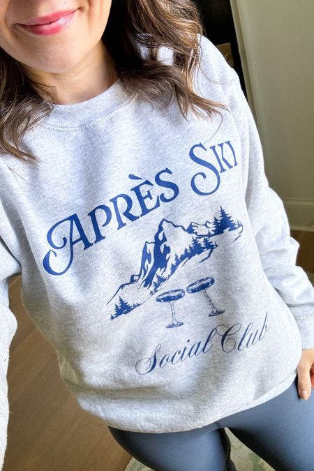 The cutest sweatshirt from @girltribeco après ski collection! 🎿❄️ #apresski

#LTKfindsunder50