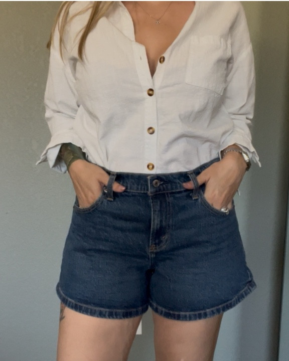 The perfect pair of shorts 

#LTKStyleTip #LTKMidsize