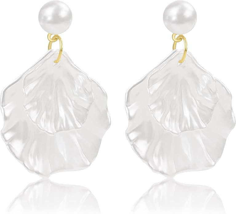 SmileBelle Pearl Earrings For Women, Shell Earrings as Beachy Outfits for Women, 14K Gold Flower ... | Amazon (US)