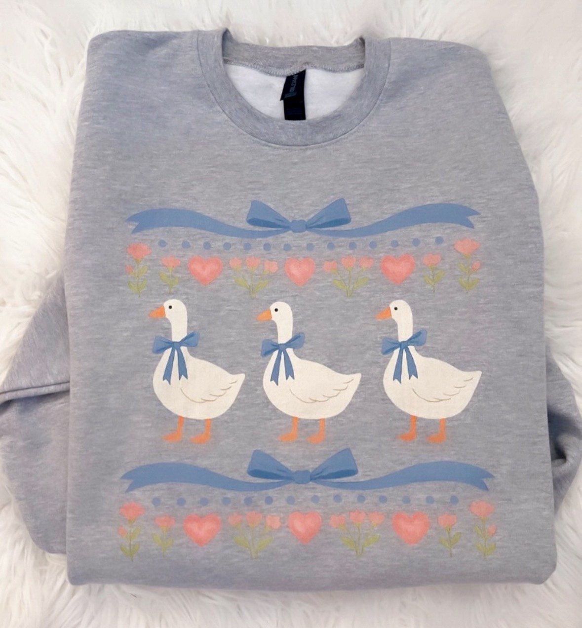 Pulled this Vintage style Geese Sweatshirt out for the crisp cool mornings have started! 

Fall Outfits Women. Cozy Fall. Weekend Wear

#LTKSeasonal #LTKgrwm #LTKootd