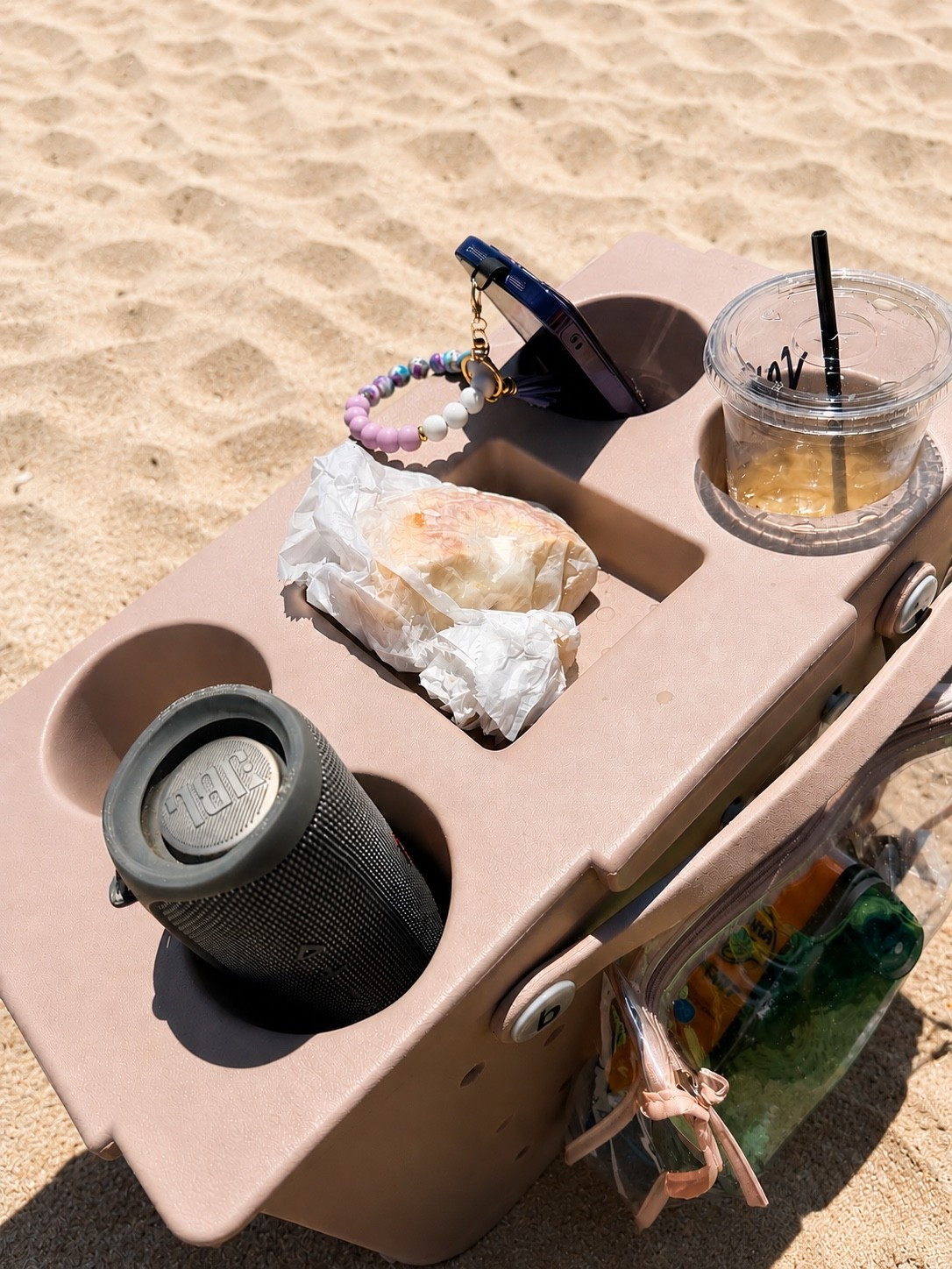 Okay wait… why did nobody tell me I needed a Bogg Bag topper sooner?! 🤍🌊
This completely changed my beach setup. Drinks snacks sunscreen phone all in one spot and no more digging through the bag every 5 seconds 👏🏼#BeachEssentials #BoggBag #BeachVacation #SummerMustHaves #BeachDay #MomLife #VacationFinds #CoastalStyle #BeachMom #OrganizationHack #BeachSetup #AmazonFinds #LTKunder50

#LTKTravel #LTKSeasonal
