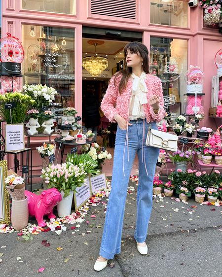 Matchy matchy with the flower shop 🌸 
Unfortunately this jacket isn’t available anymore, but I found some others that give the same flowery vibe 🌸



#LTKeurope #LTKSeasonal #LTKitbag