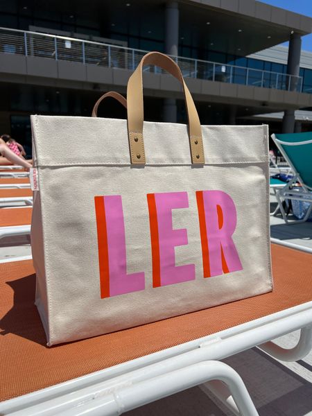 20% off Sprinkled with pink this weekend 
Love this bag. Perfect for the pop, beach, or travel 

#LTKFindsUnder50 #LTKOver40 #LTKItBag