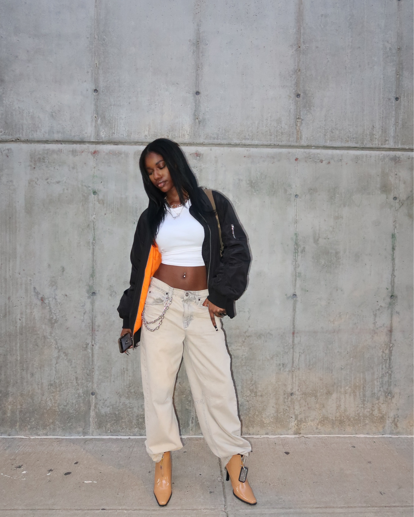 Bomber from H&M (sold out) #falloutfit #bomberjacket #streetwear